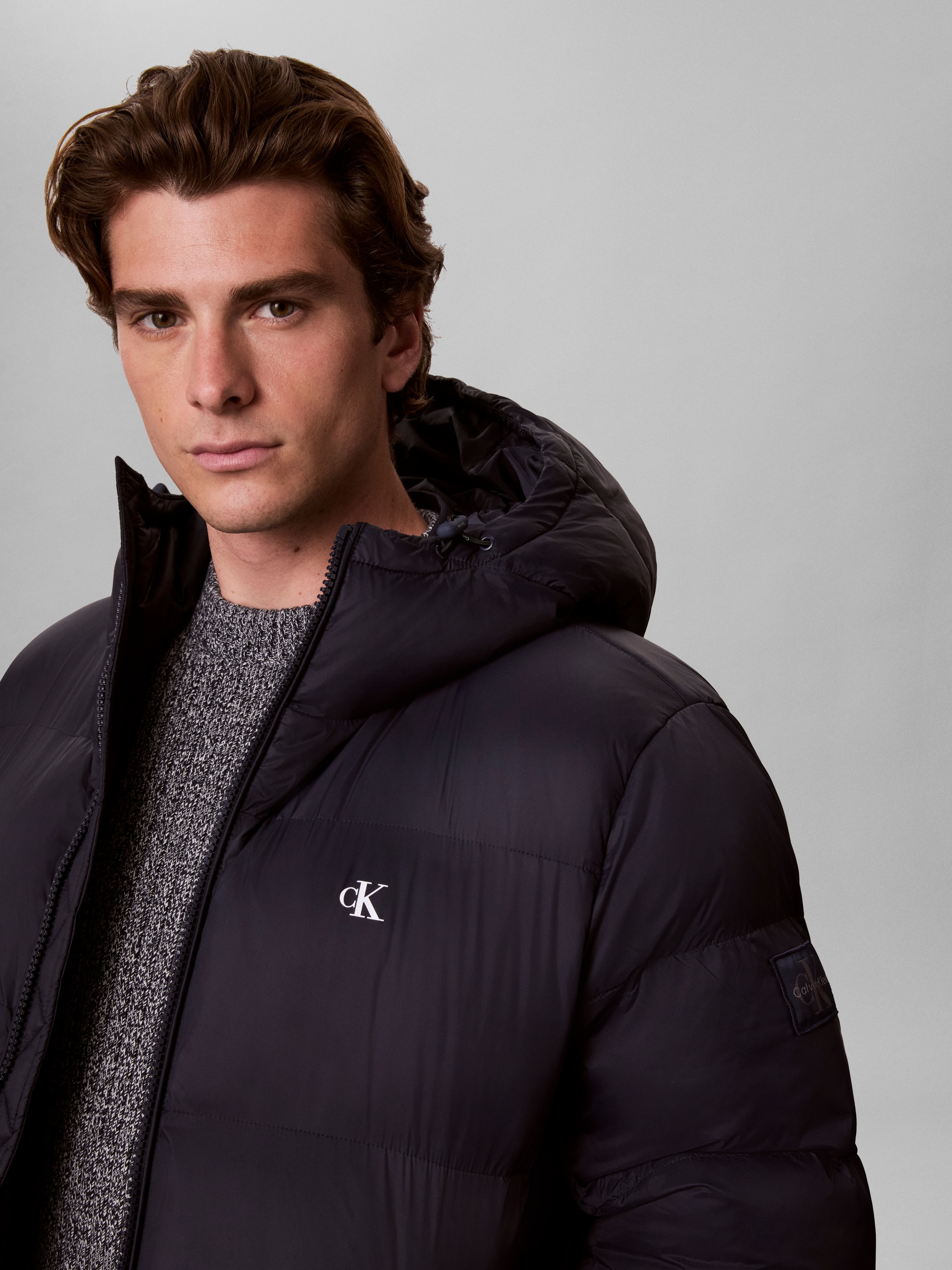 Calvin Klein Jeans Steppmantel »LONG LENGTH HOODED NYLON« Regular fit mit Eingrifftaschen