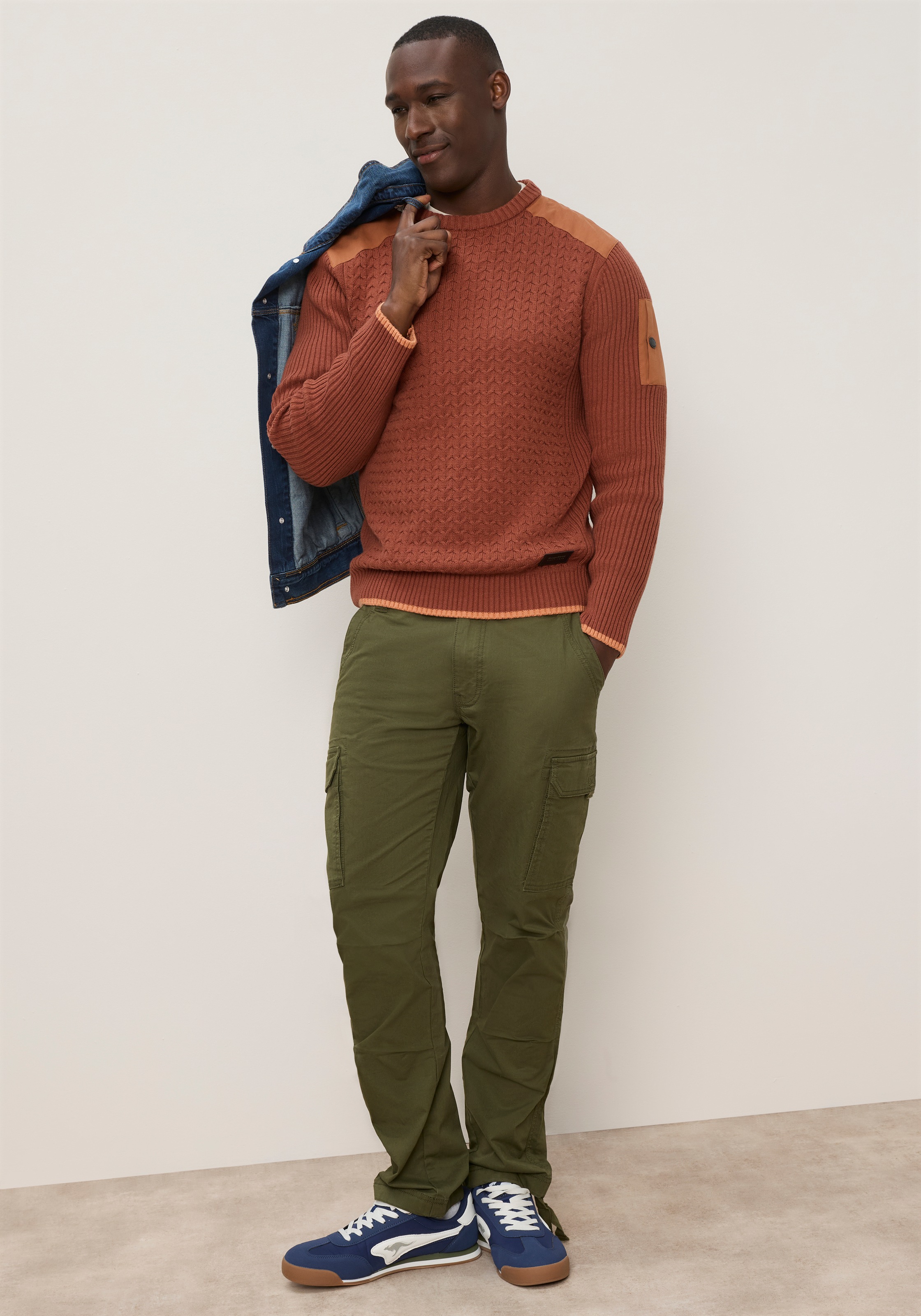 KangaROOS Strickpullover mit Rundhalsausschnitt, in normaler Länge, Regular Fit
