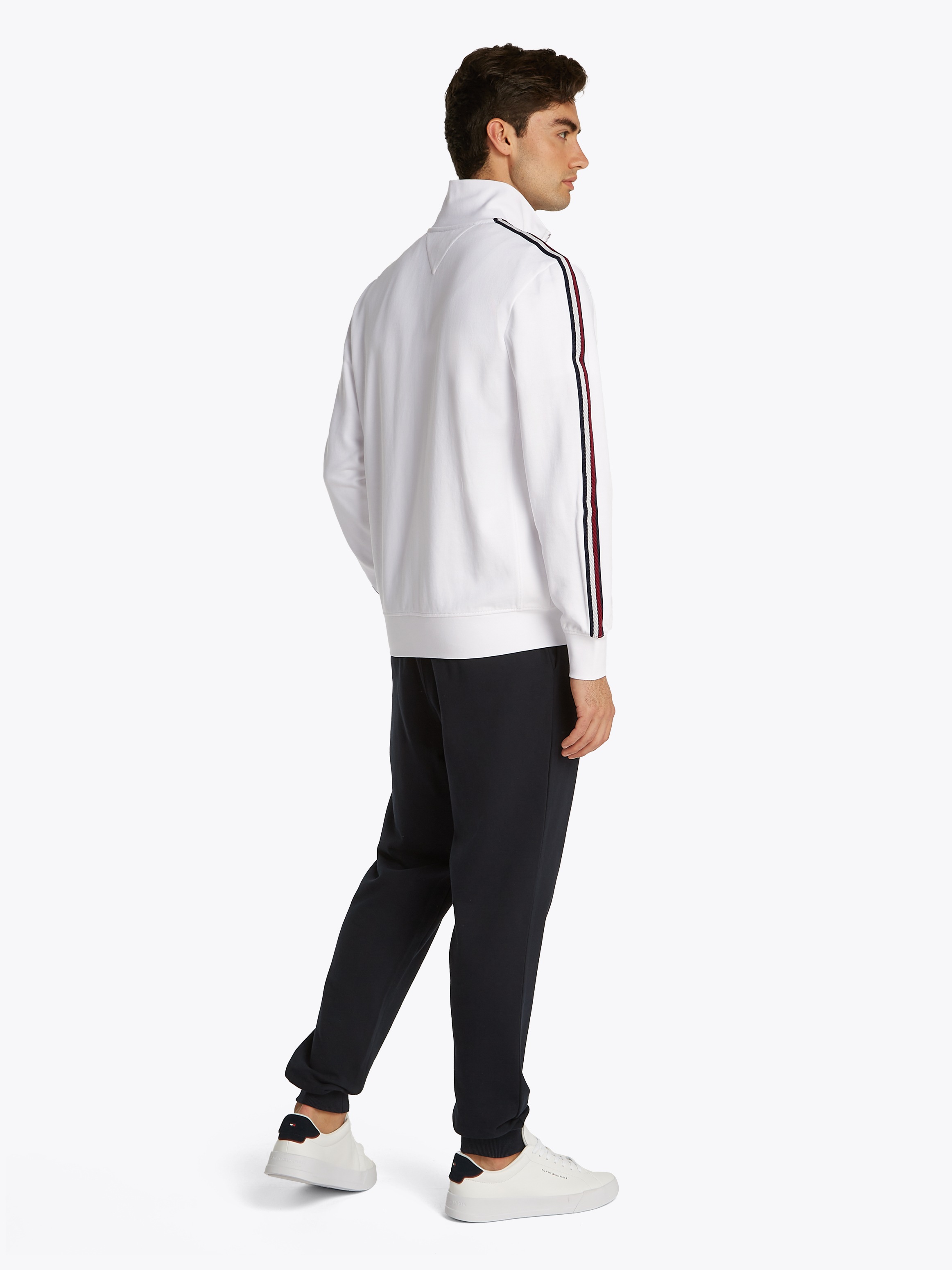 Tommy Hilfiger Sweatjacke »GLOBAL STRIPE STAND COLLAR«, mit Streifen in Tommy Farbe am Ärmel
