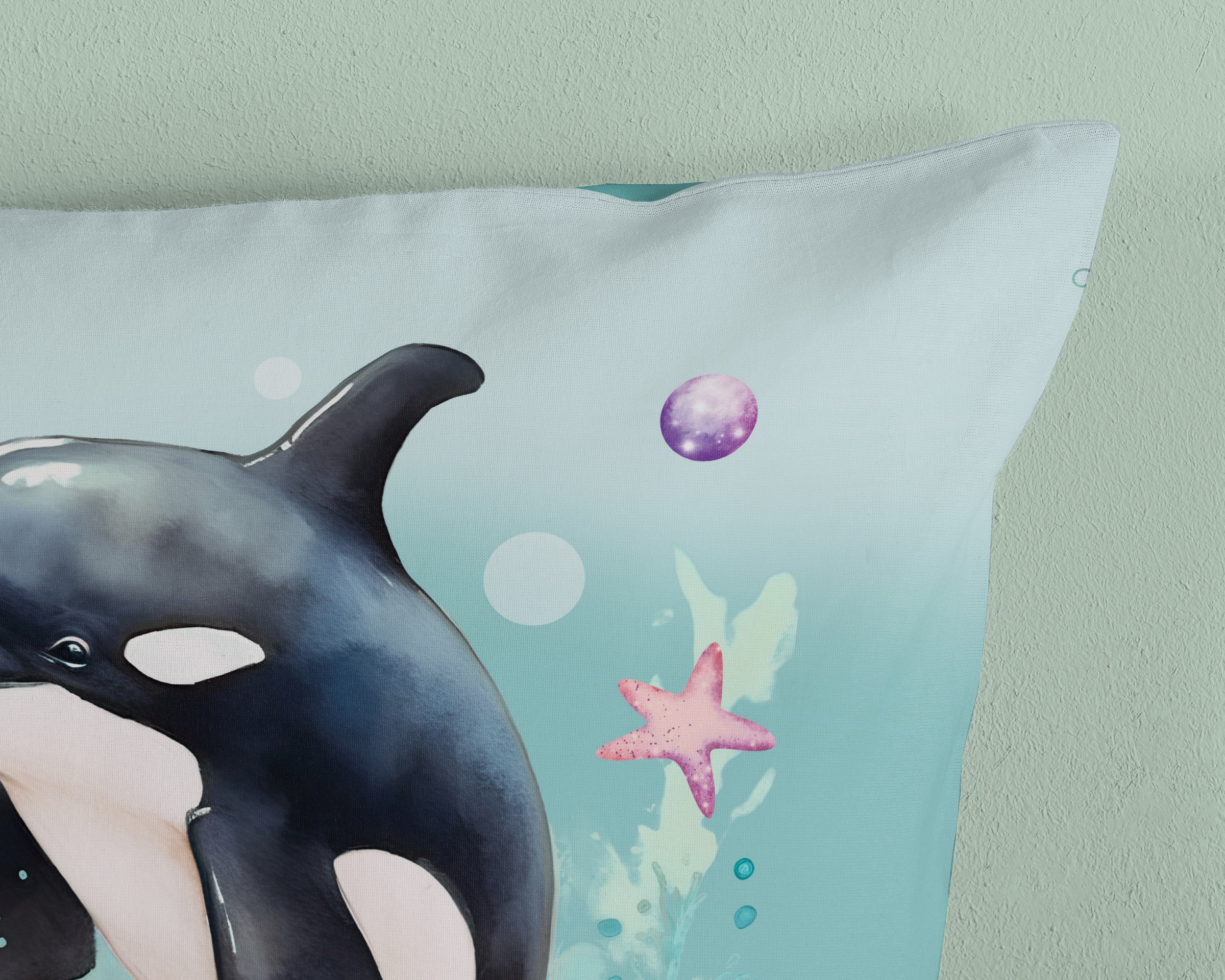 PURE luxury collection Kinderbettwäsche »Splash«, Mikrofaser, 135x200, 2 Teilig, Wendeoptik, Kind, Schwertwal, Orka