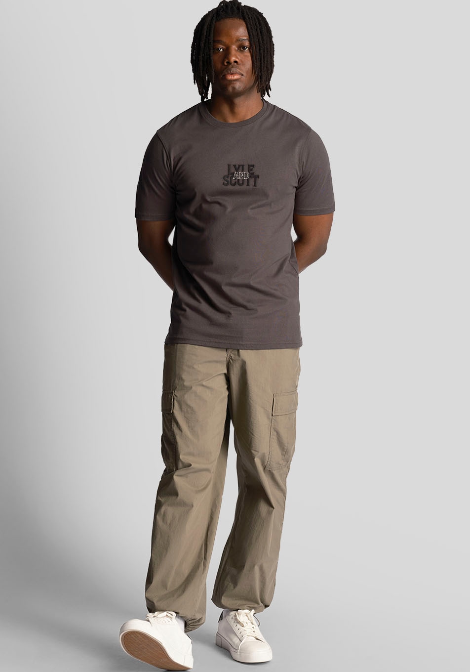 Lyle & Scott T-Shirt »LS«, mit Logostickerei