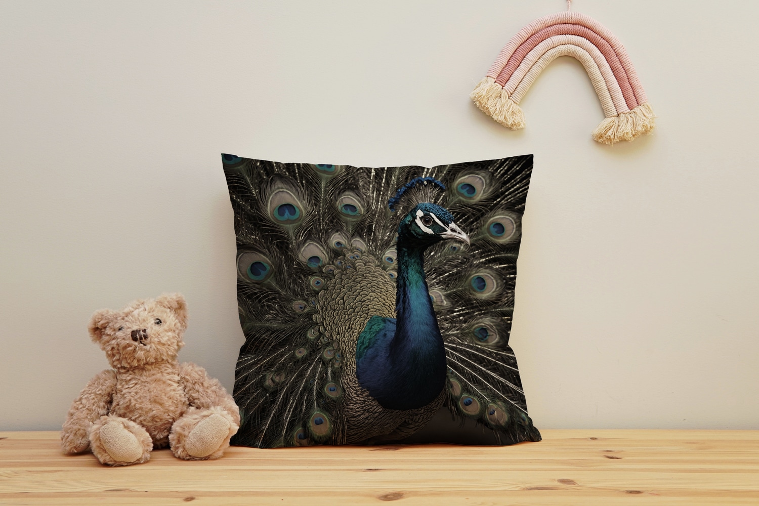 queence Dekokissen "Pfau im voller Pracht" Kissenhülle mit HD Premium Druck, geruchsneutral, 40x40cm