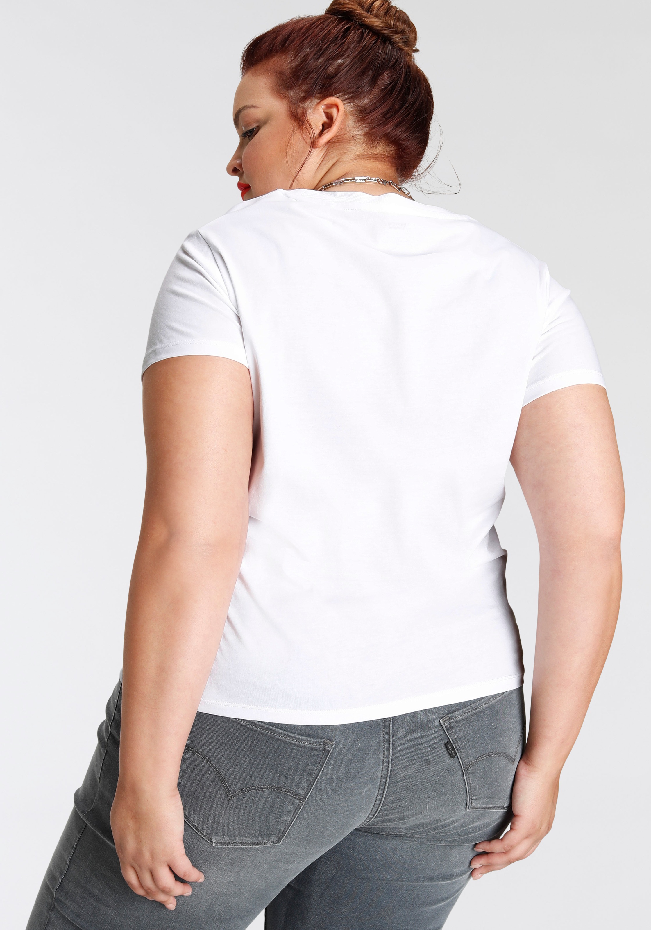 Levi's® Plus T-Shirt »PERFECT TEE« Figurumspielende Passform