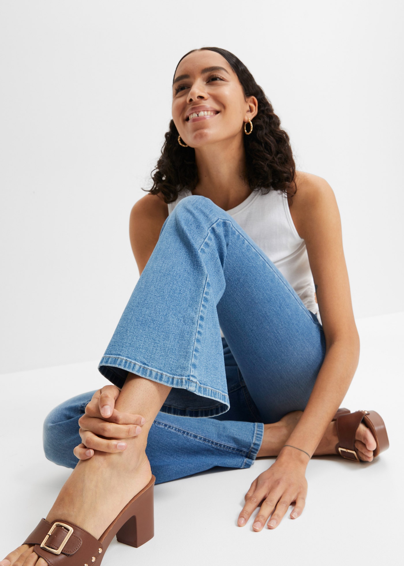 bonprix Schlagjeans Regular Fit, mit Stretch-Anteil, aus Baumwollmischung