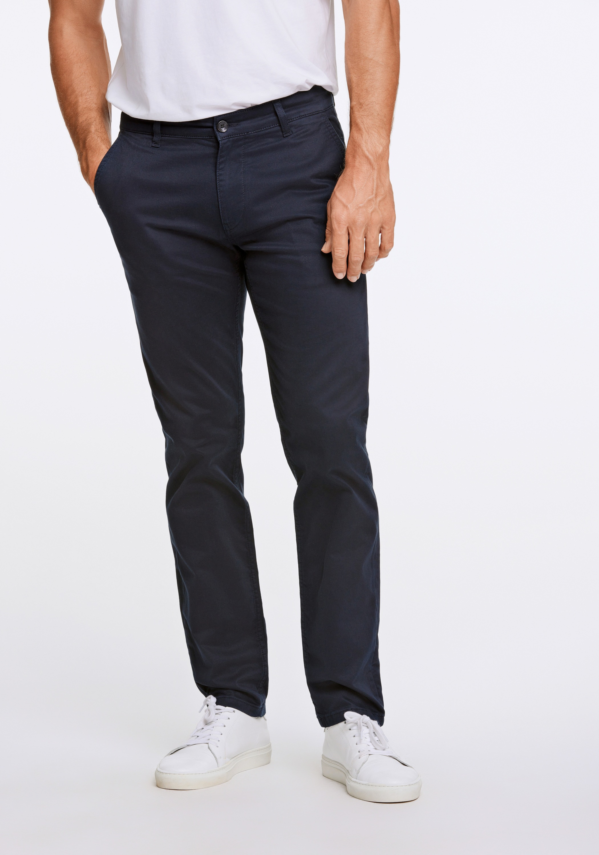 LINDBERGH Herren Chinos "Chino Tapered Fit", blau, Gr. 34, Obermaterial: 97% Baumwolle, 3% Elasthan, Hosen