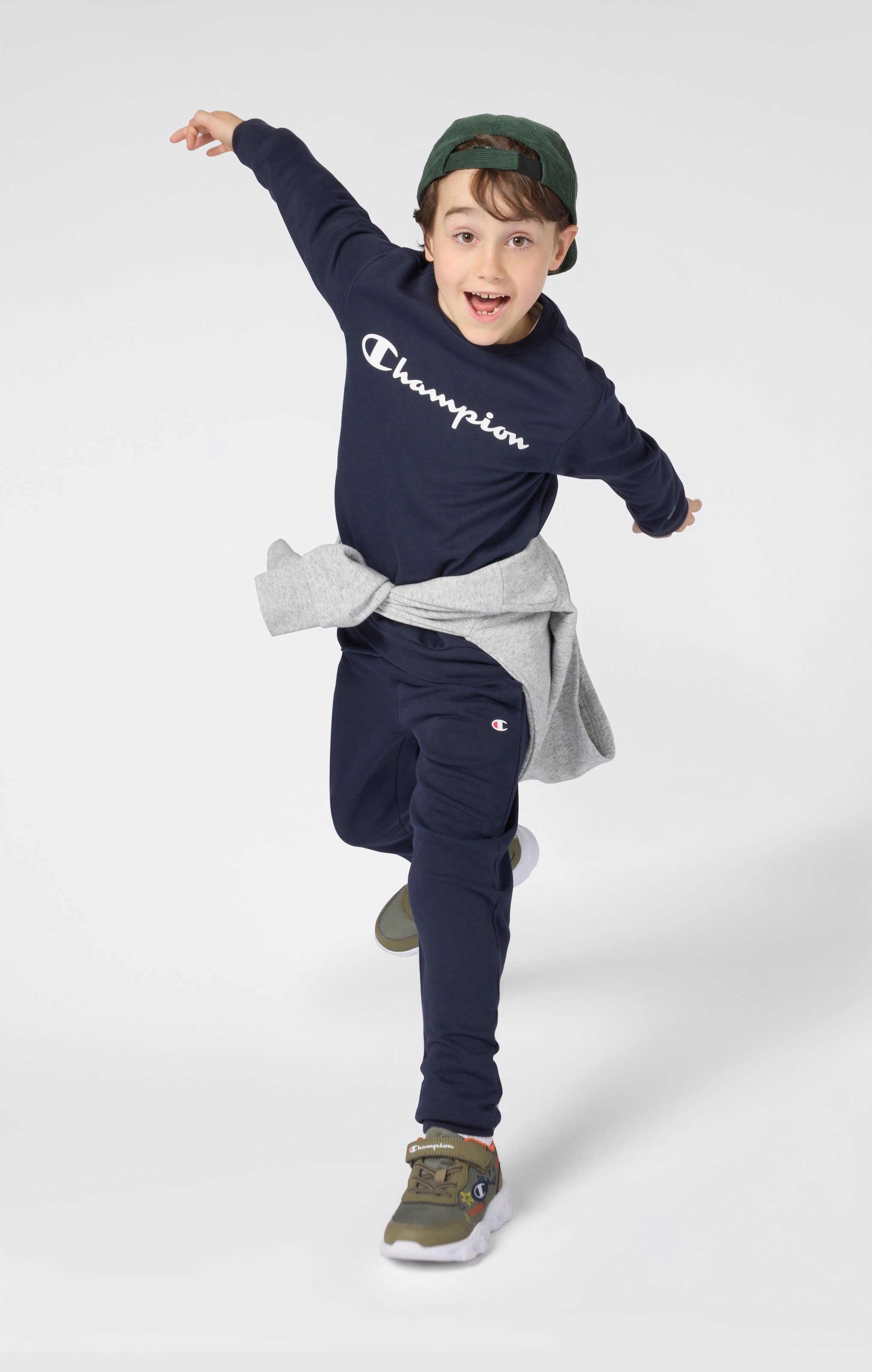 Thumbnail - Champion Sweatshirt "SPORTWEAR CREWNECK Standard Fit", für Kinder, sportlicher Stil, Rundhalsausschnitt, ohne Verschluss