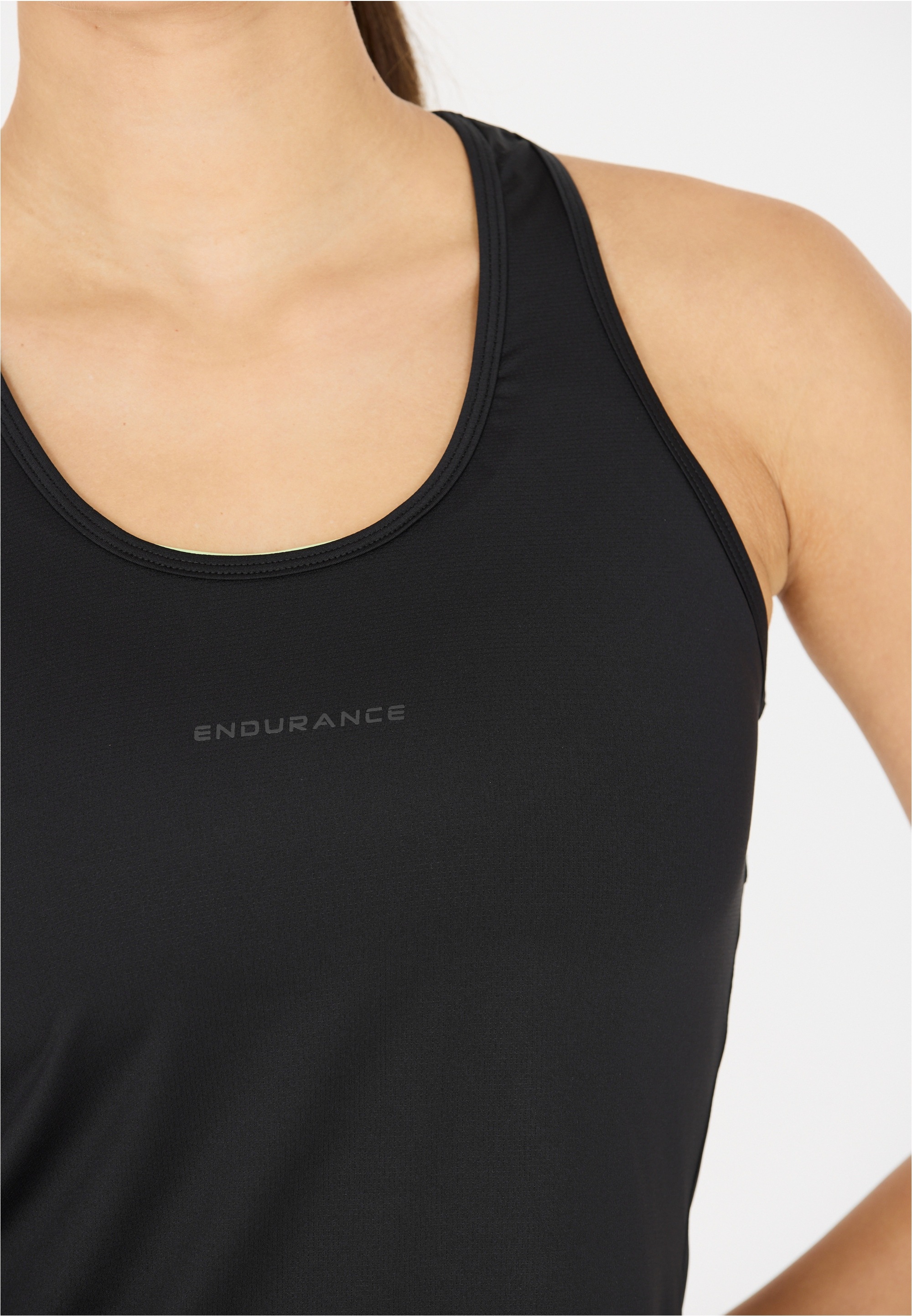 ENDURANCE Tanktop »Nan«, in schnelltrocknender und dehnbarer Qualität