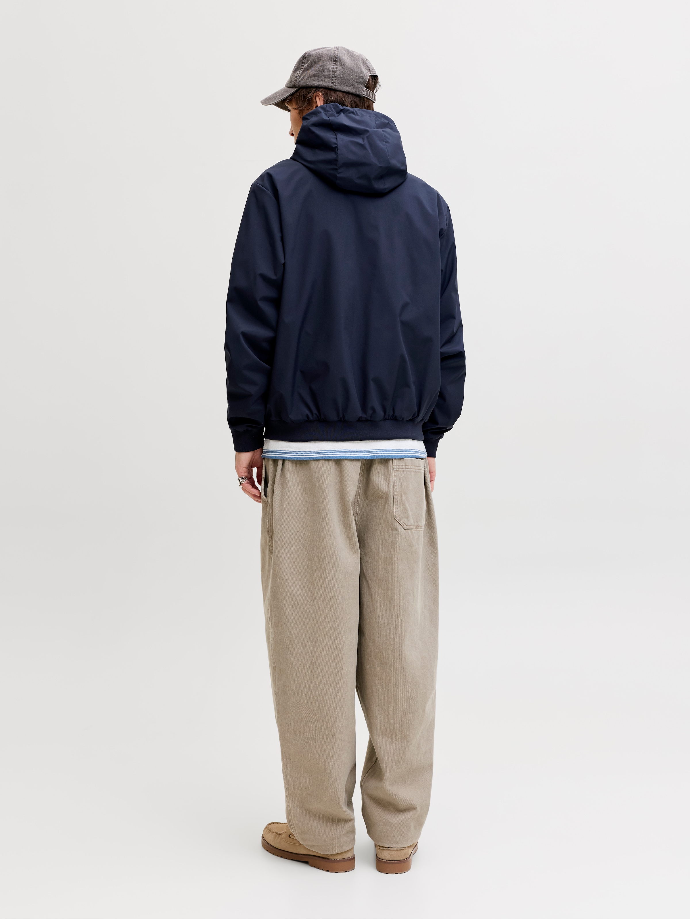 Jack & Jones Blouson »JJECHARGE LIGHT JACKET HOOD NOOS« mit Kapuze mit Kapuze