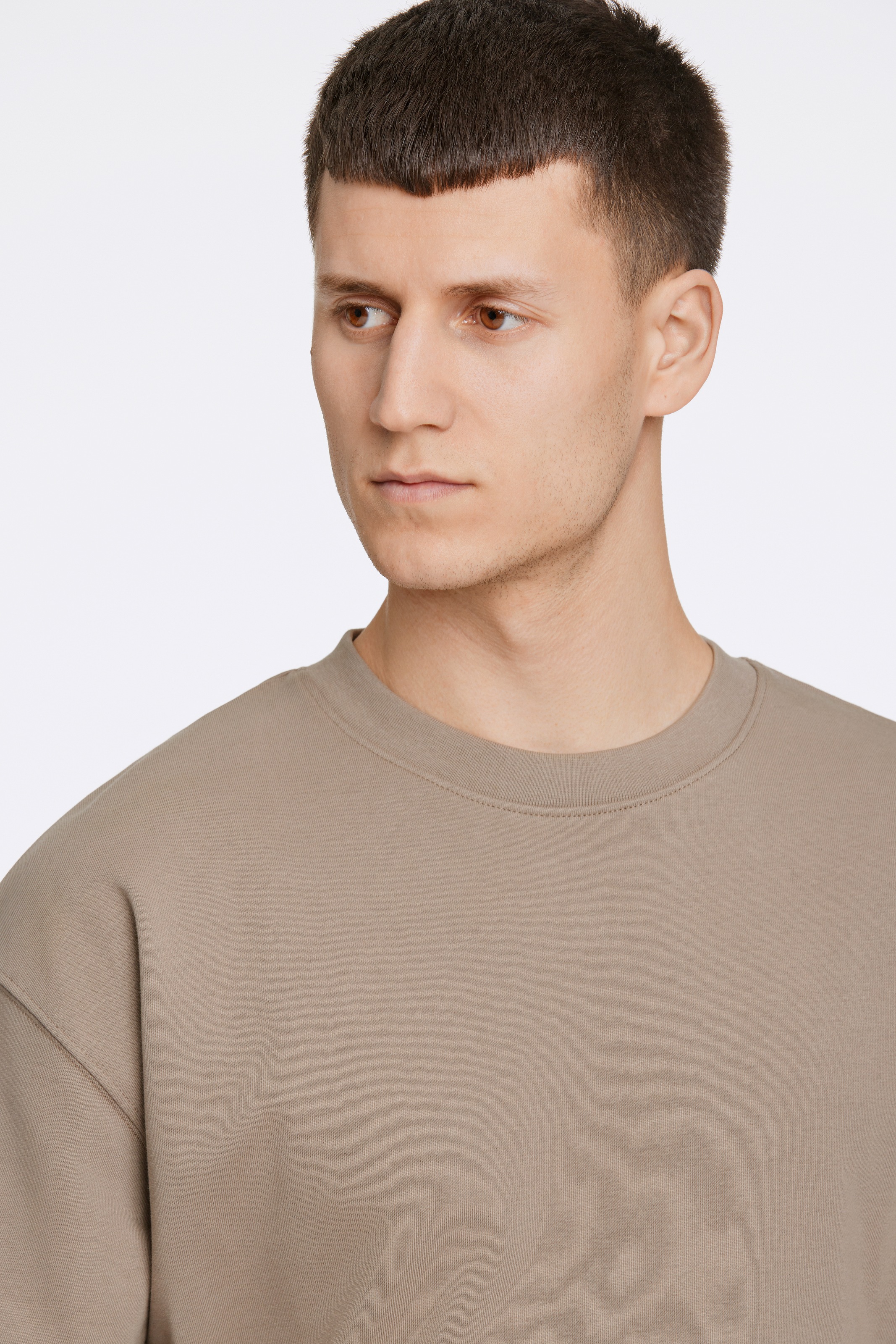 LINDBERGH T-Shirt, mit Logostickerei