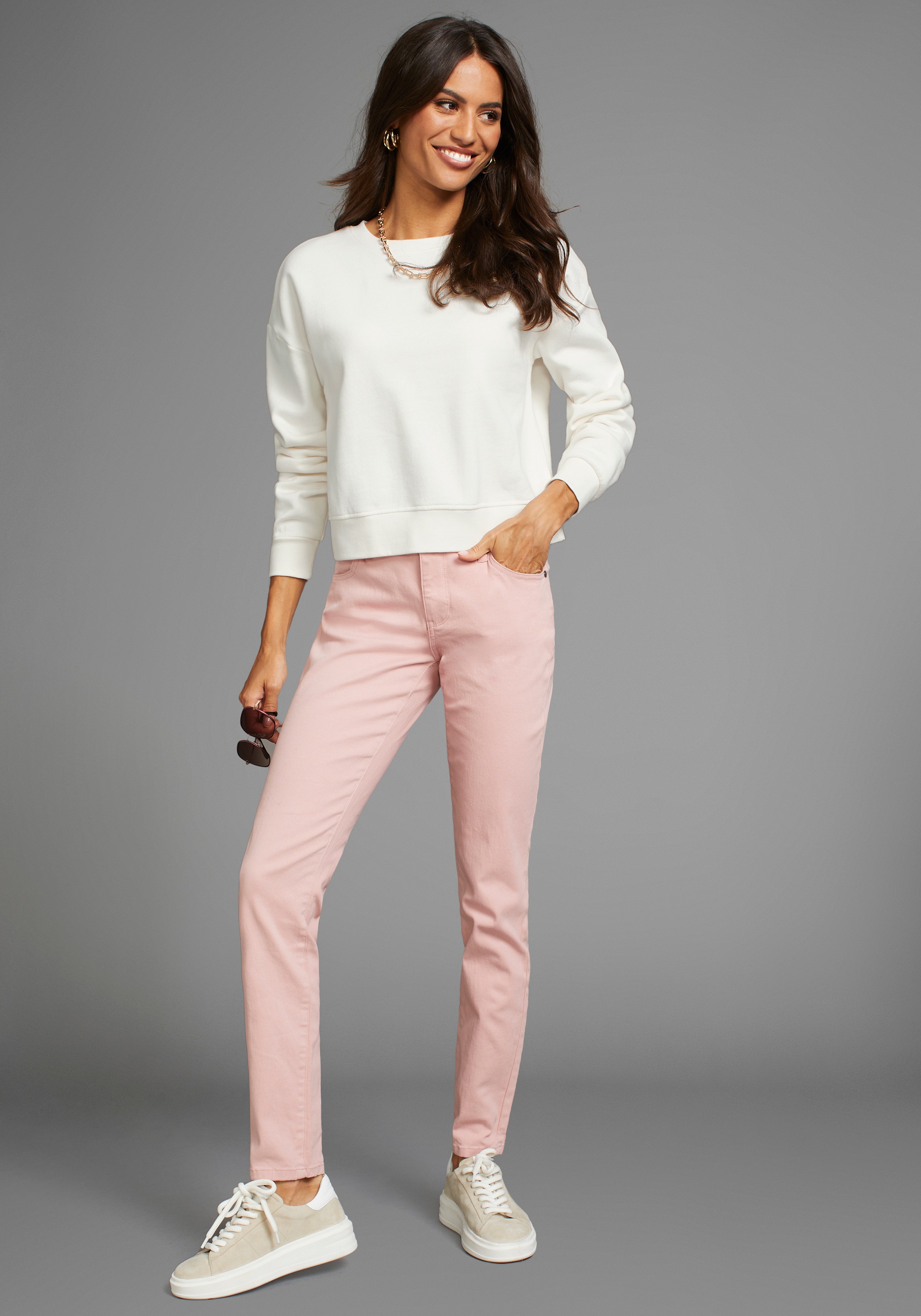 Laura Scott Women's Cropped Sweatshirt White Size 40/42 3