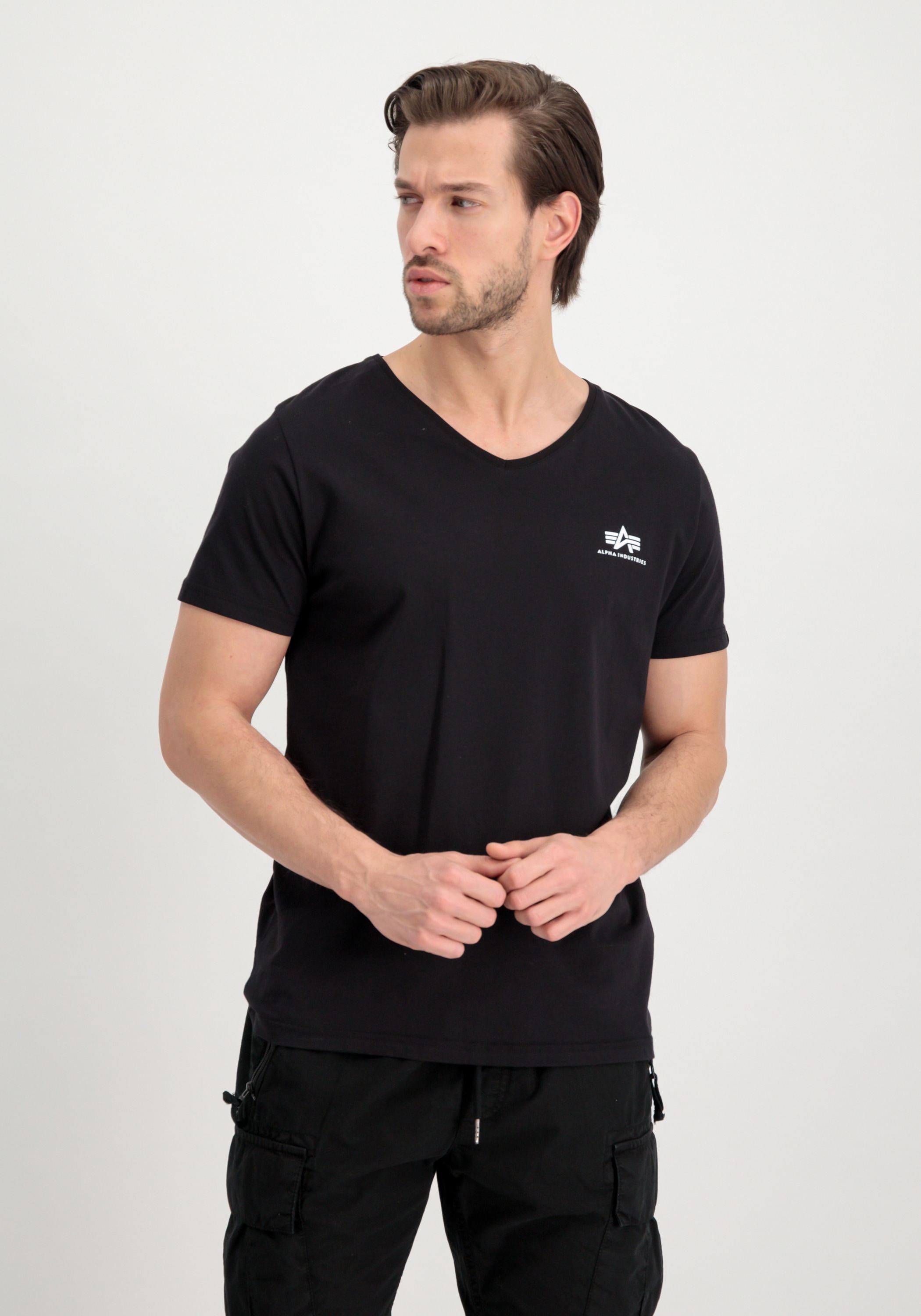 Alpha Industries T-Shirt "Alpha Industries Men - T-Shirts Basic V-Neck T-Sh günstig online kaufen
