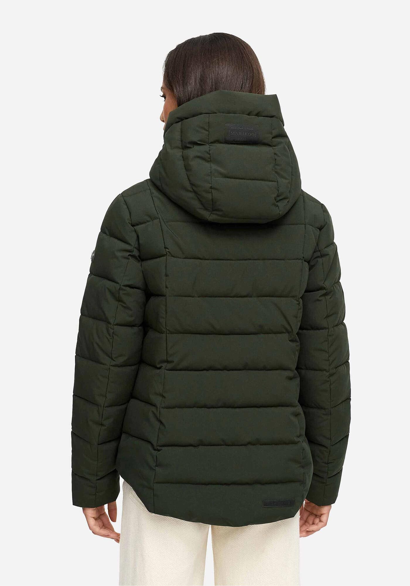 Marikoo Winterjacke »Tayenaa«, mit schmaler Steppung und extra hohem Kragen