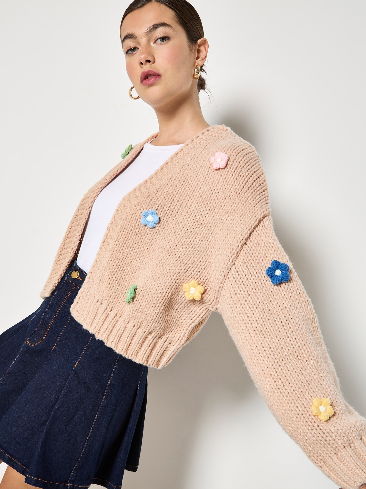 Apricot Strickcape »Strickjacke« mit Gänseblümchen-Applikation