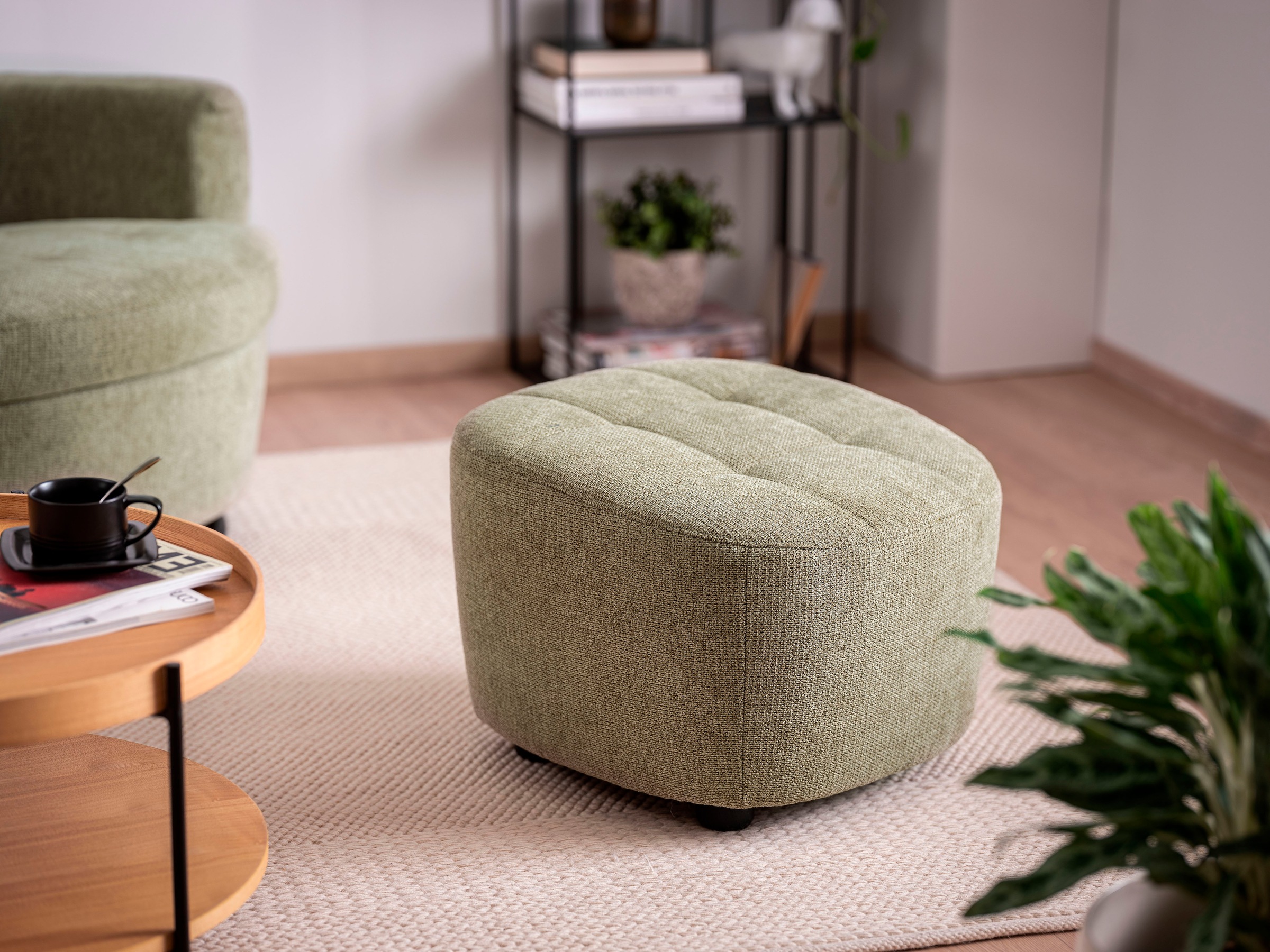 alina Fußhocker "Yuri" Passend zu Sessel Yuri günstig online kaufen