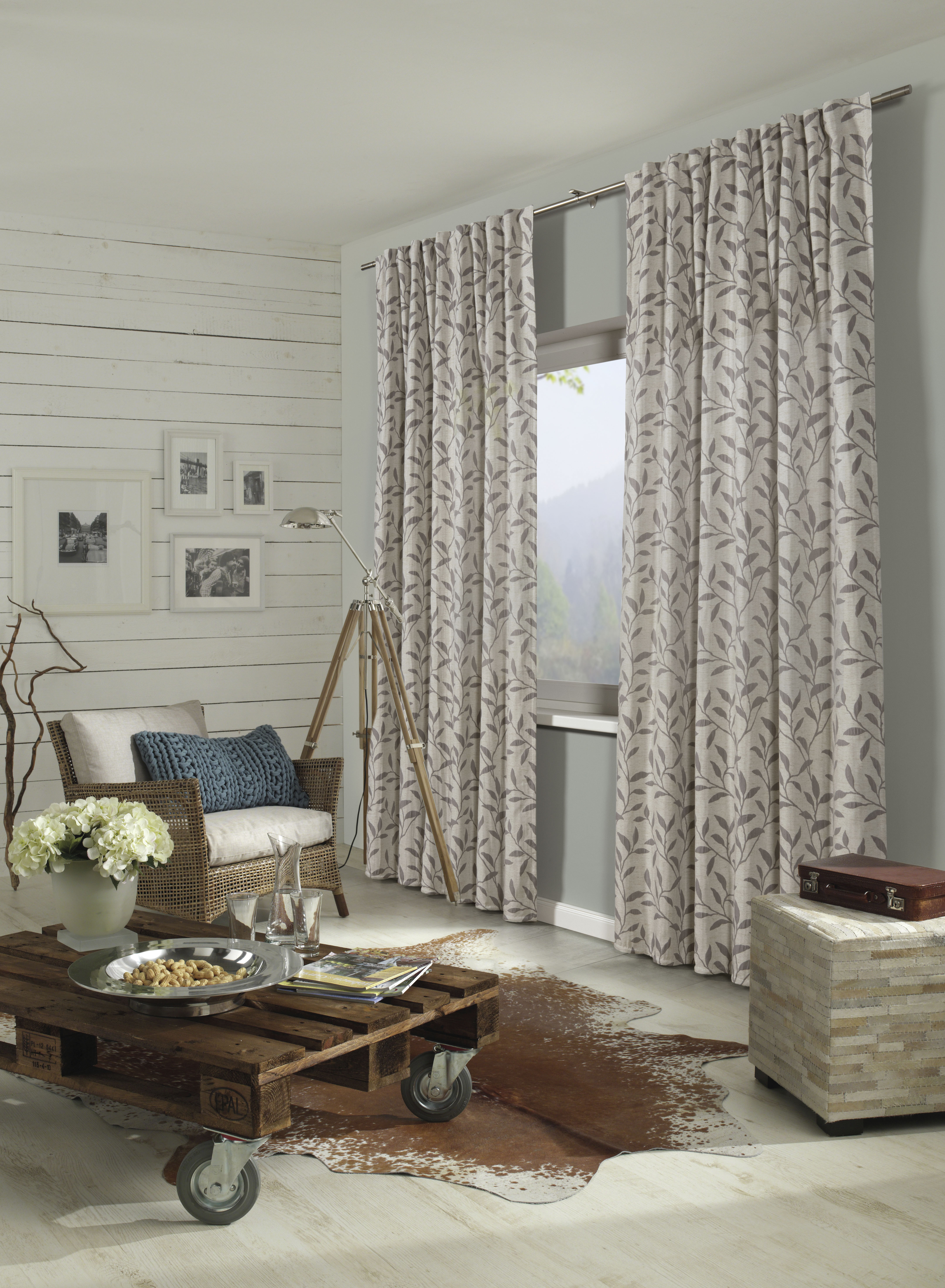 Thumbnail - Gardine "Schal Jacquard Ranke", (1 St.), mit Gardinenband und verdeckten Schlaufen