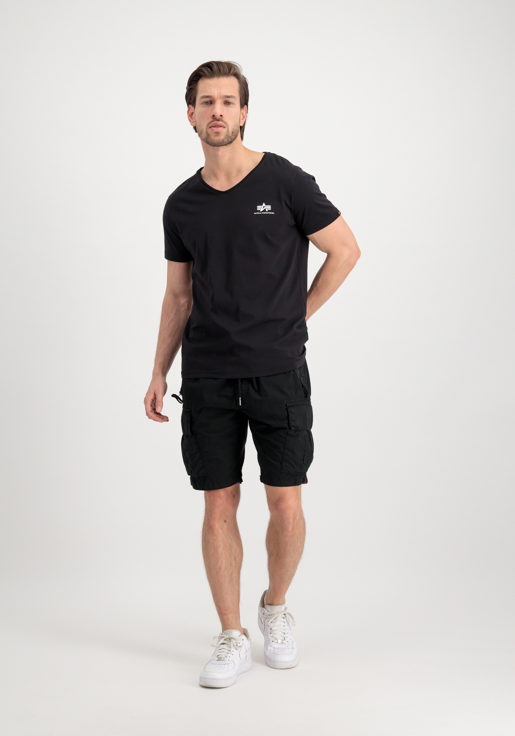 Alpha Industries T-Shirt "Alpha Industries Men - T-Shirts Basic V-Neck T-Sh günstig online kaufen