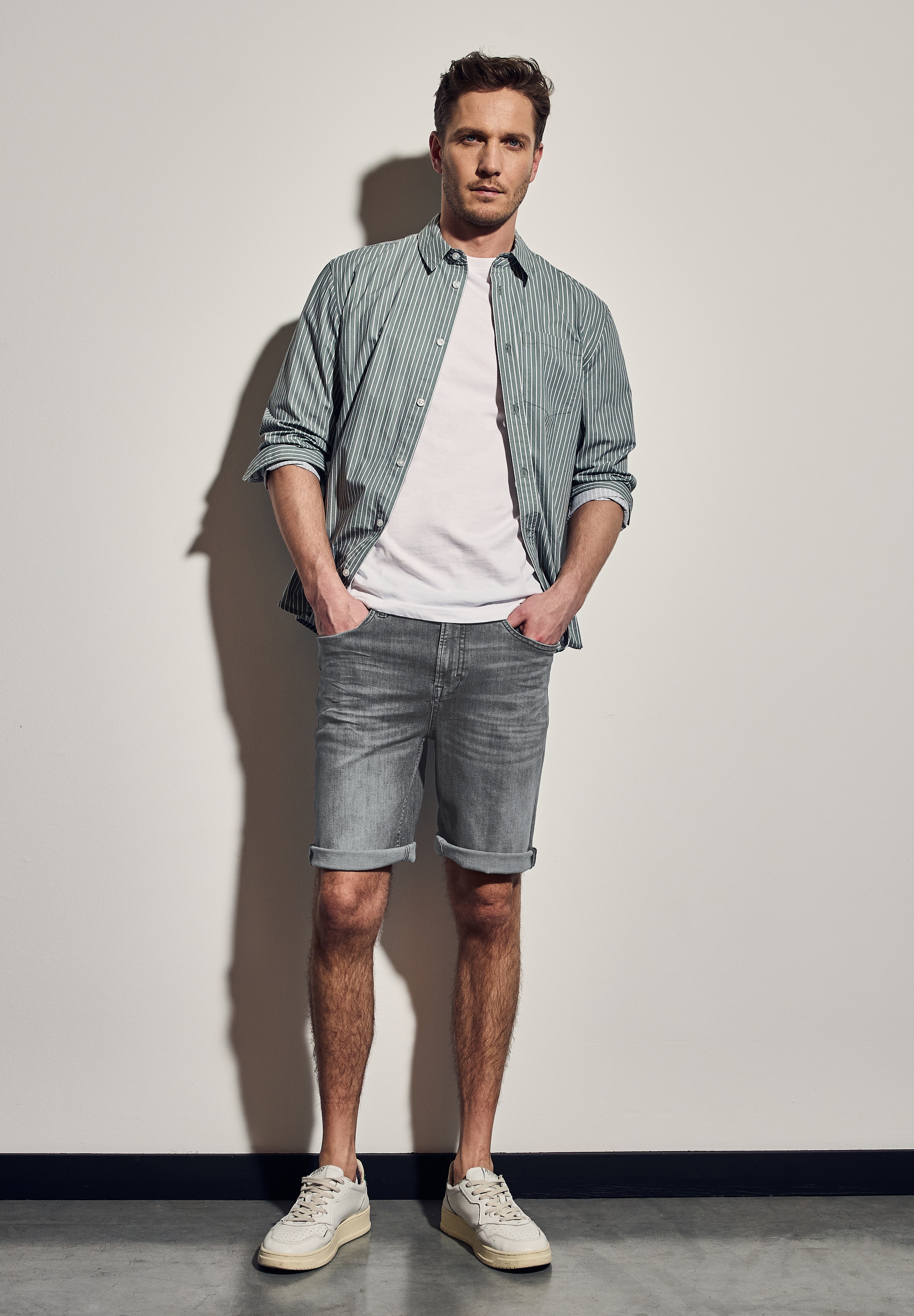 STREET ONE MEN Shorts, aus Baumwolle mit Stretchanteil