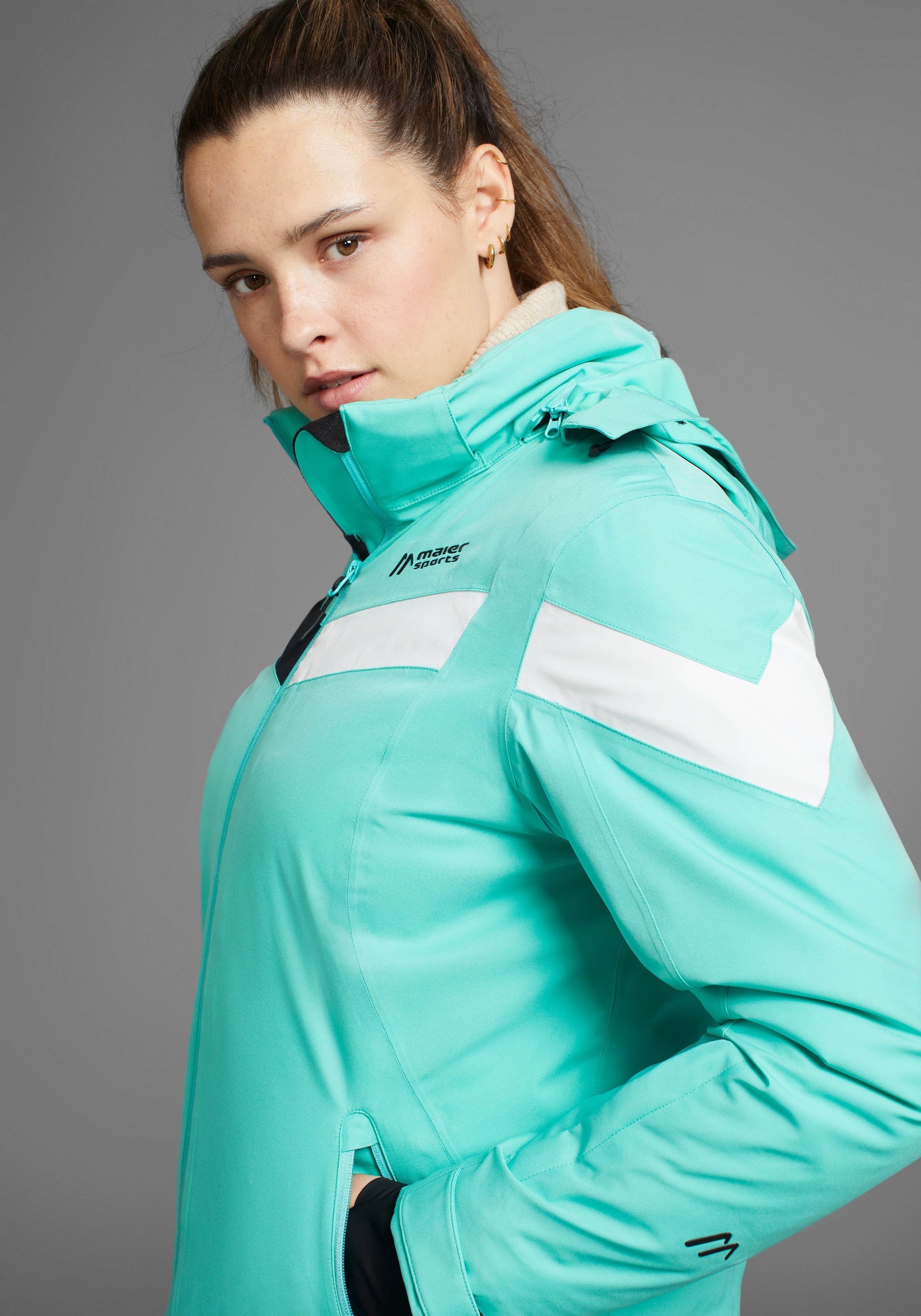 Maier Sports Skijacke "Ski Jacke wattiert Damen", mit Kapuze, bis Gr. 58 er günstig online kaufen