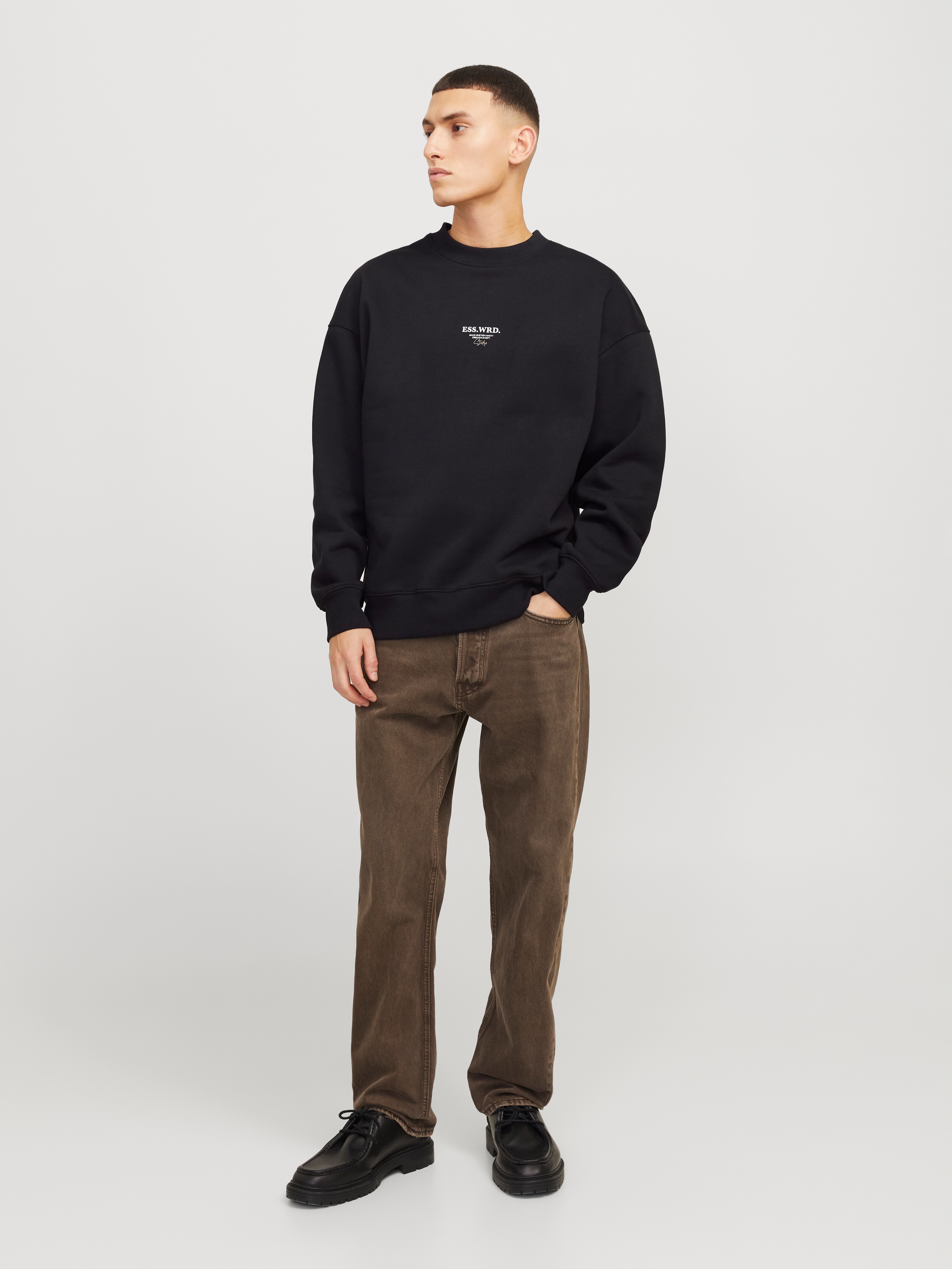Jack & Jones Sweatshirt »JJEURBAN EDGE STUDIO SWEAT CREW NOOS«, mit Front und Back Print