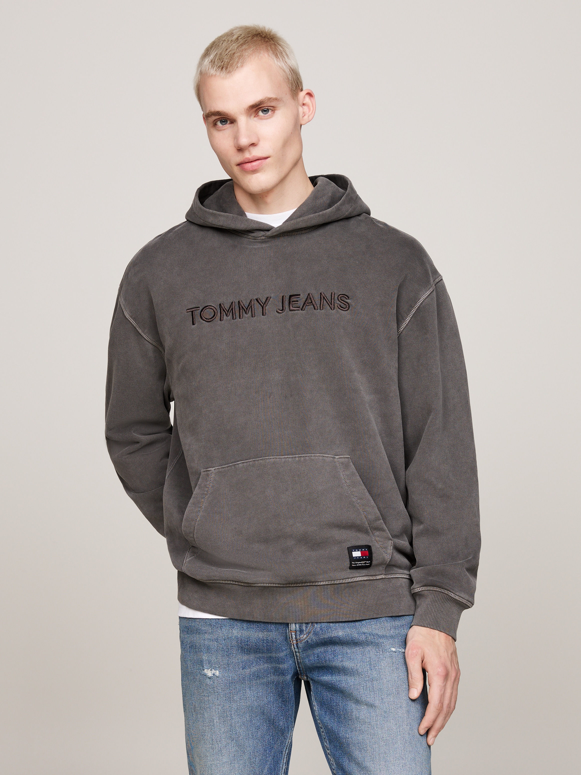 Tommy Jeans Hoodie "TJM RLX L CLASSIC HOODIE", in gewaschener Optik