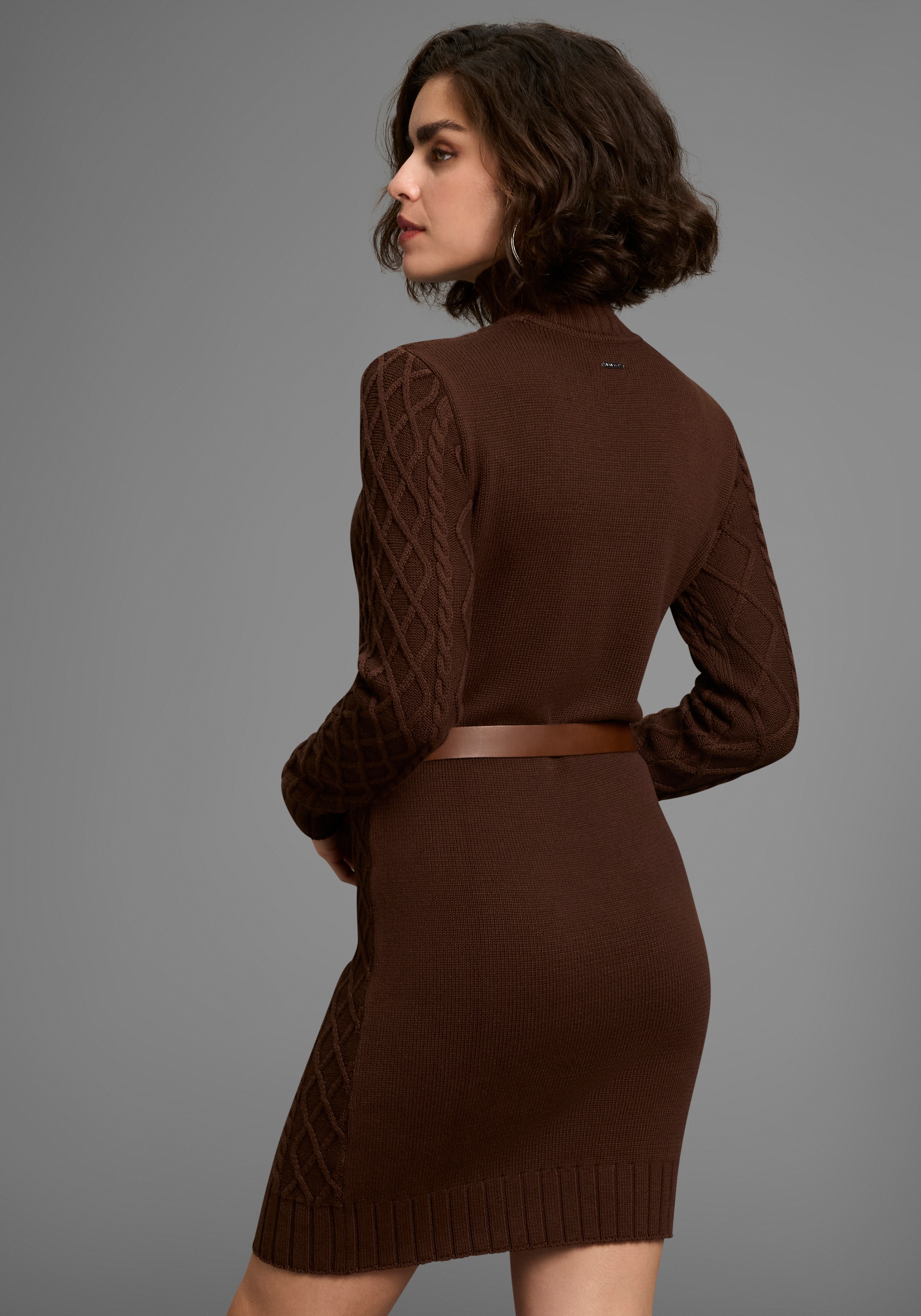 Laura Scott Strickkleid, mit Zopfstrickmuster günstig online kaufen