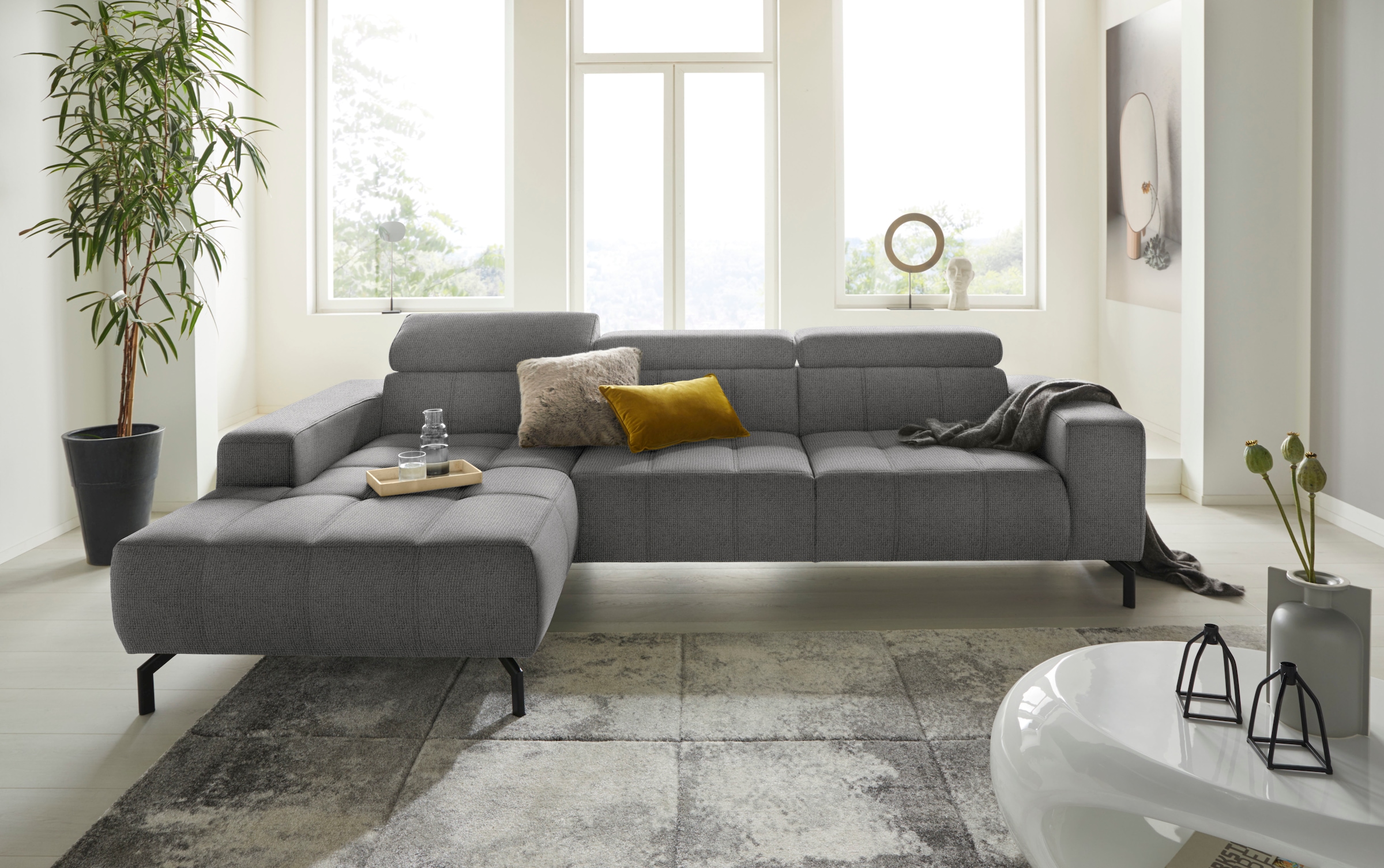 DOMO collection Ecksofa "Cunelli tolle Sitznähte als Designelement, fester Sitzkomfort, L-Form" whlw. verstellbare Kopfteile, passend für gängige Saugroboter