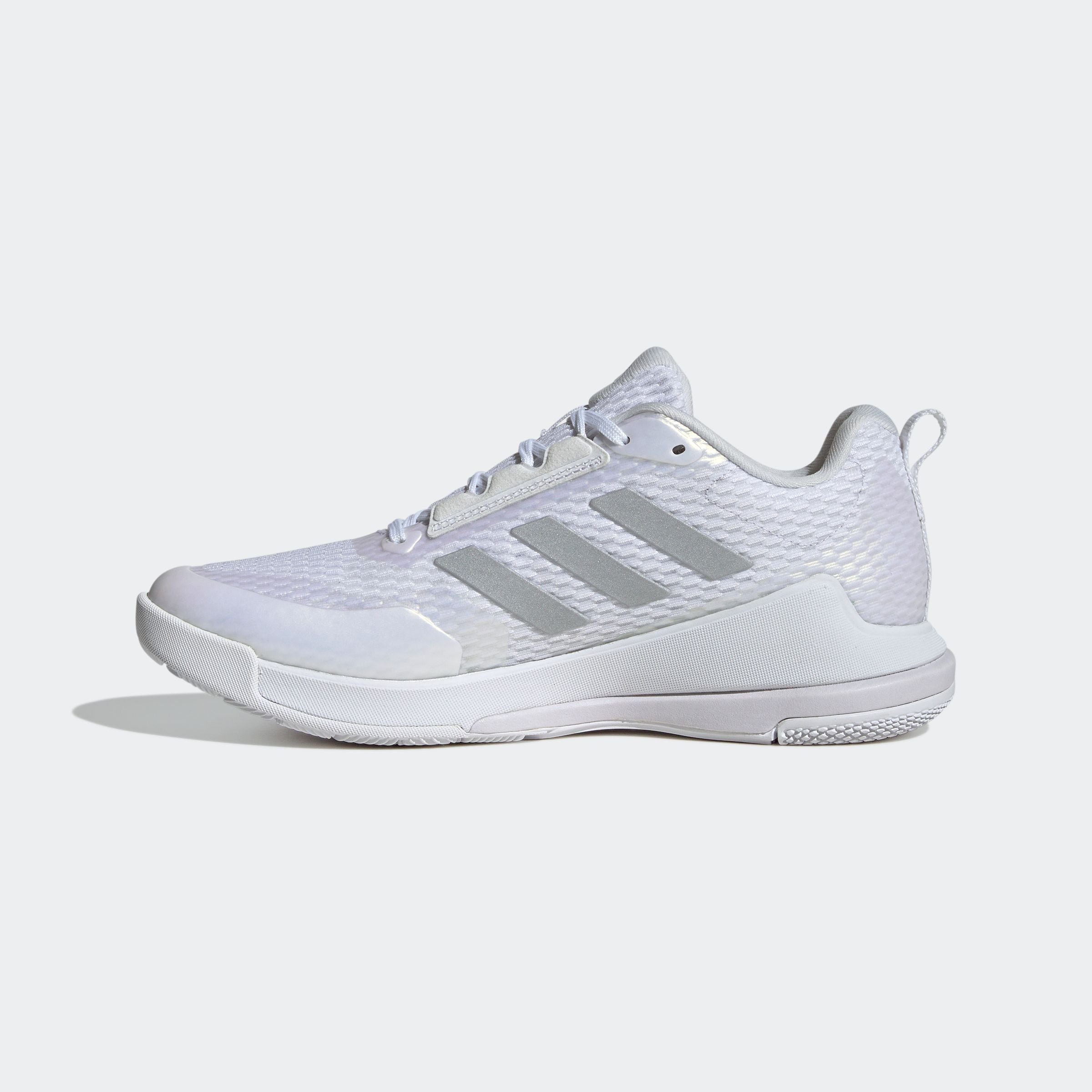 adidas Performance Hallenschuh »NOVAFLIGHT 2 INDOOR«, besonders geeignet für Volleyball und Basketball
