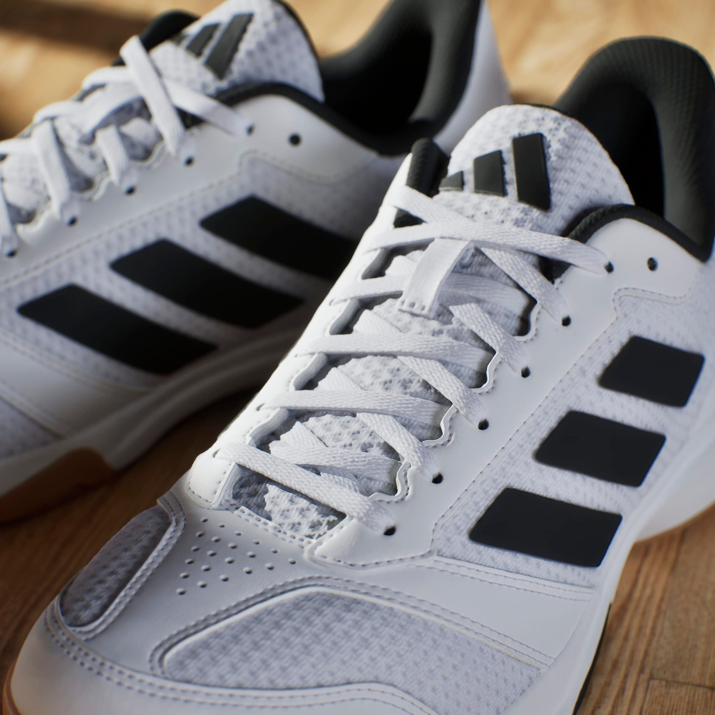 adidas Performance Hallenschuh »LIGRA 8 INDOOR«