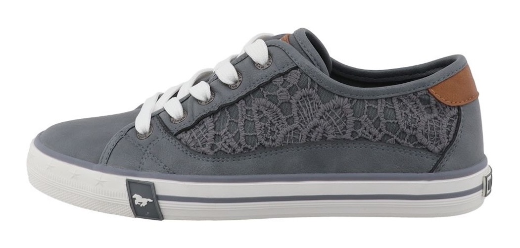 Mustang Shoes Sneaker »Winona«  Freizeitschuh, Halbschuh, Schnürschuh mit Makramee-Stickerei