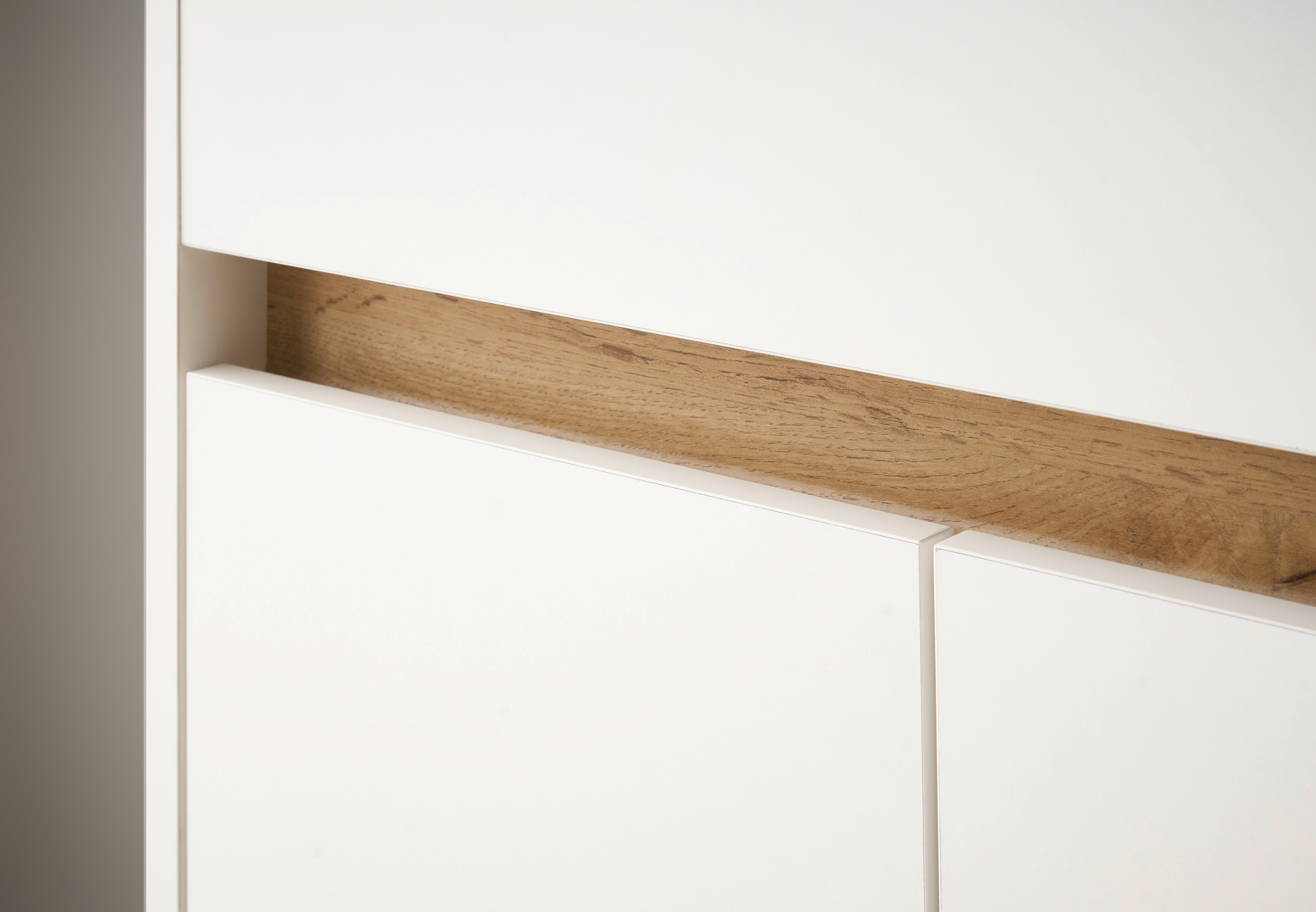 INOSIGN Badmöbel-Set »CITY/ GIRON, Bad im zeitlosen Design, 3-teiliges Badezimmer«, (Set, 3 St.), Badschränke und Spiegel, in zwei Farben verfügbar, viel Stauraum