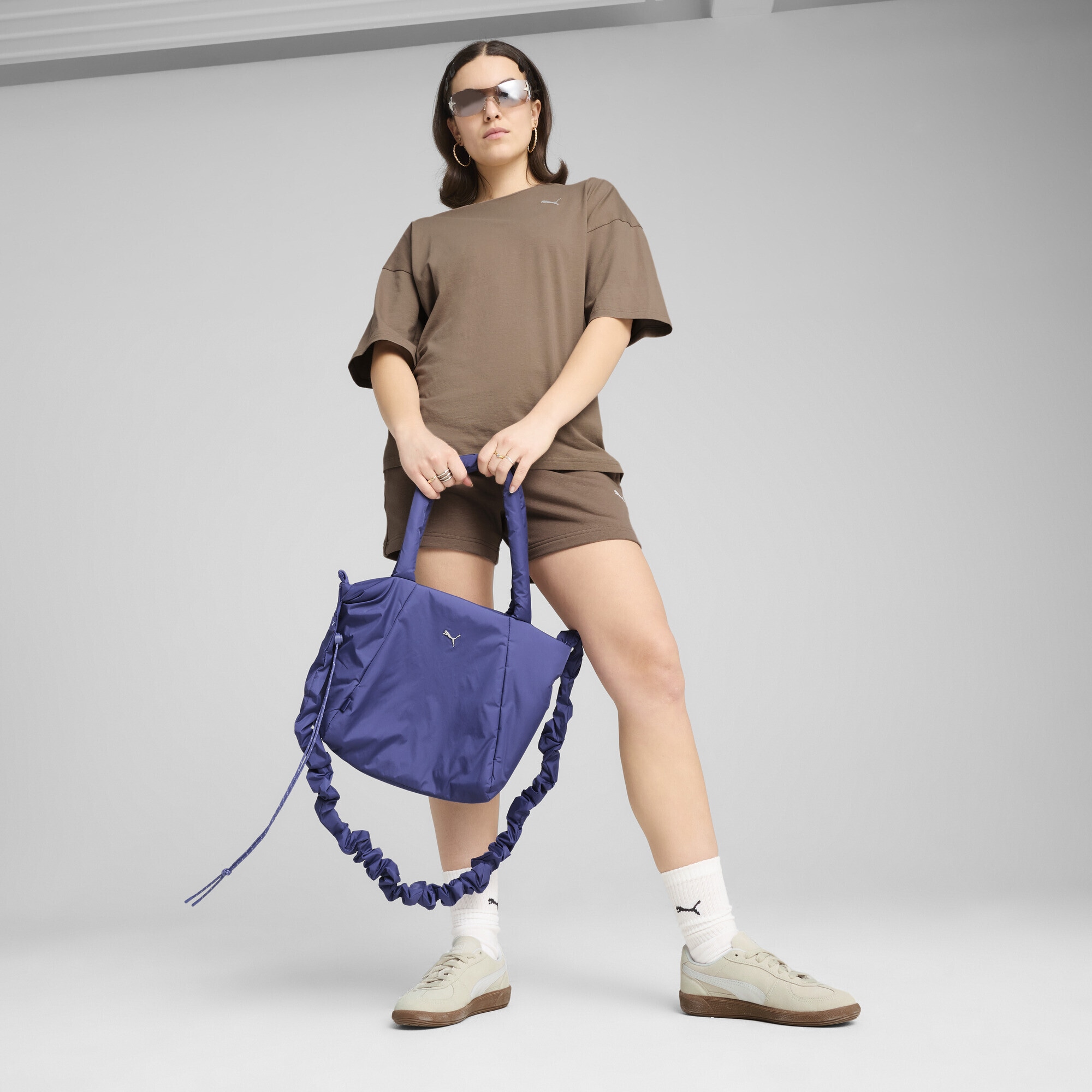 PUMA T-Shirt »Wardrobe Essentials Oversized T-Shirt Damen«