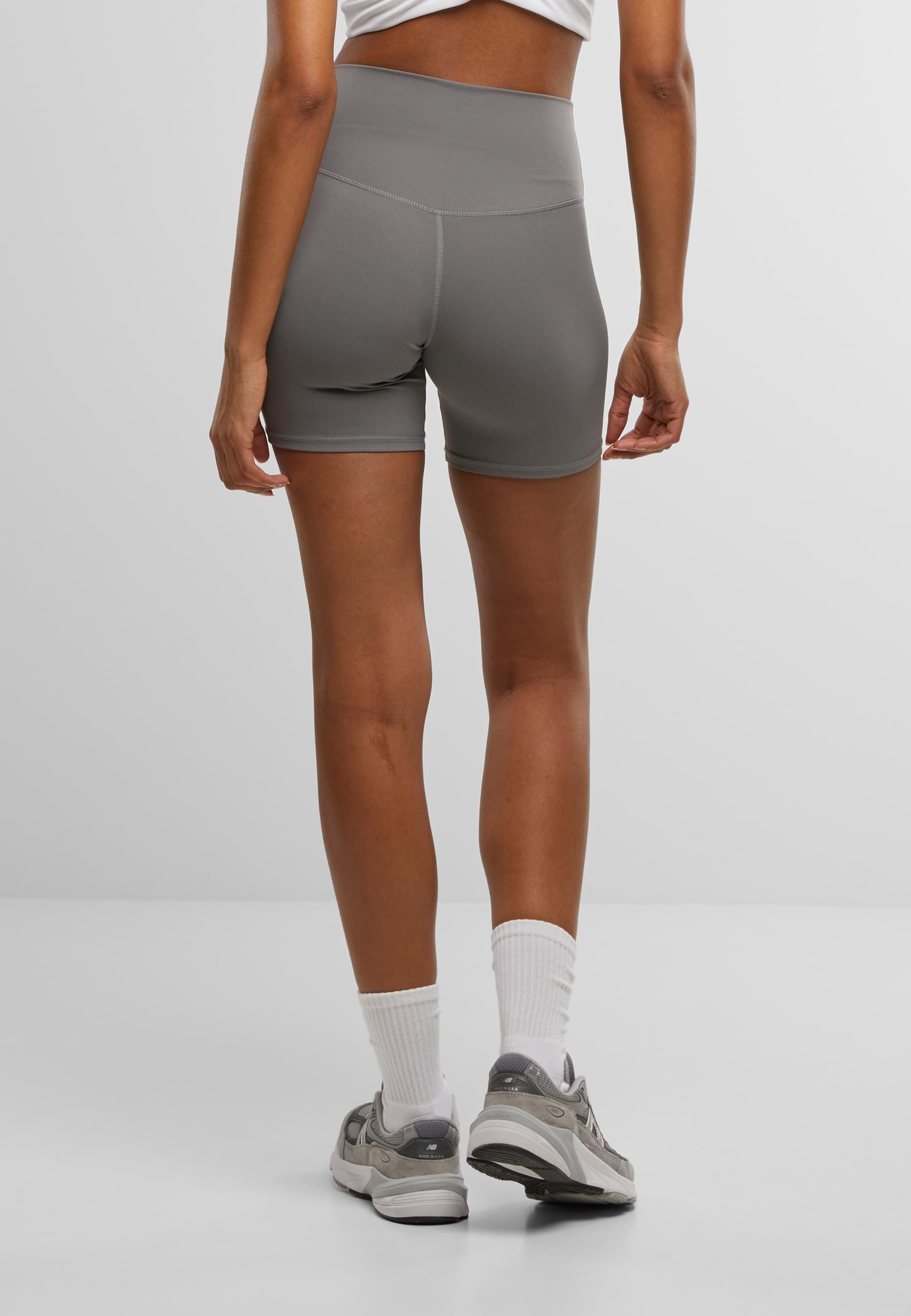 URBAN CLASSICS Hotpants »Urban Classics Ladies Cycling Hot Pant Ladies Cycling Hot Pant«, (1 tlg.)