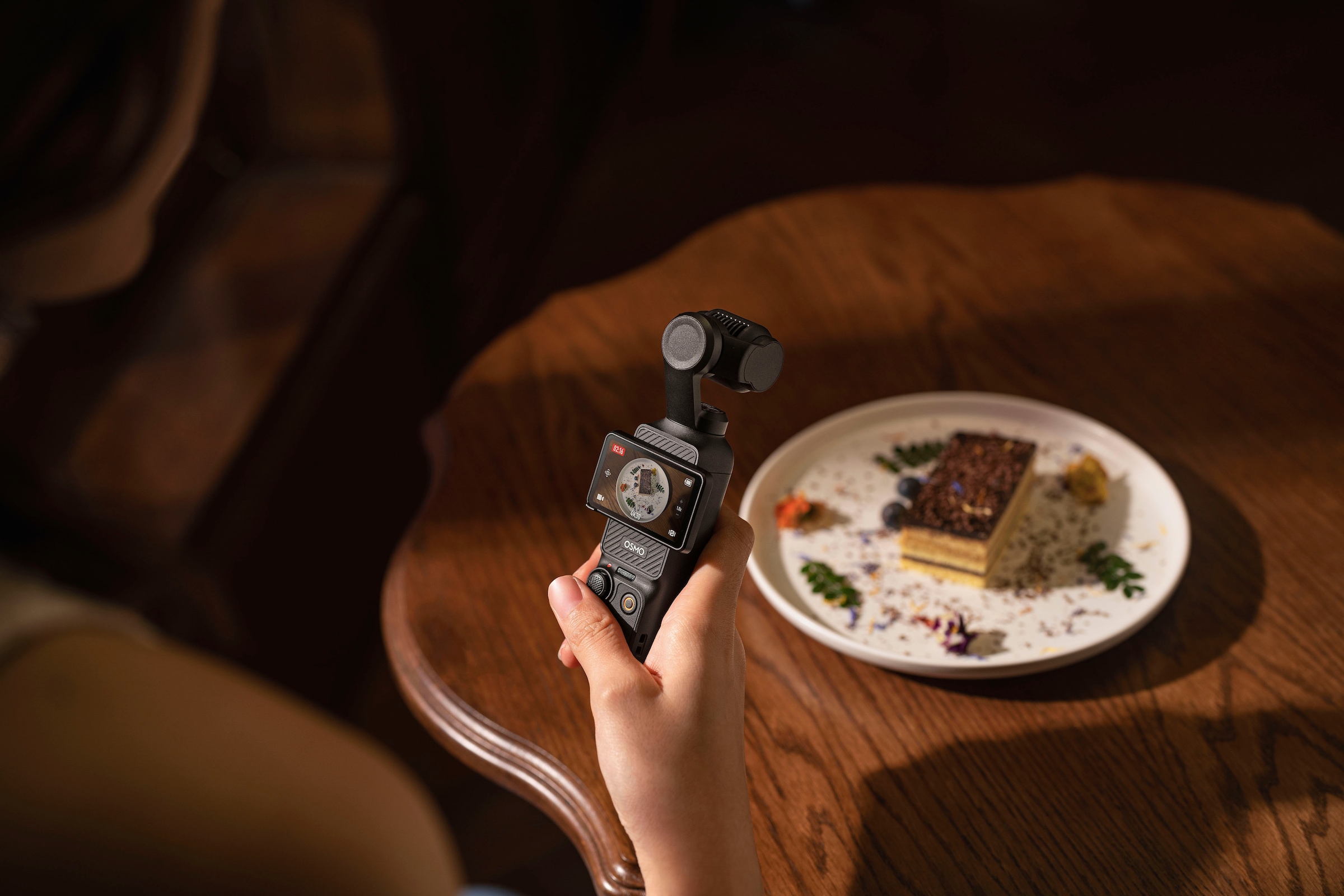 DJI Camcorder »Osmo Pocket 3 Kreativ Combo«, 4K Ultra HD, Bluetooth