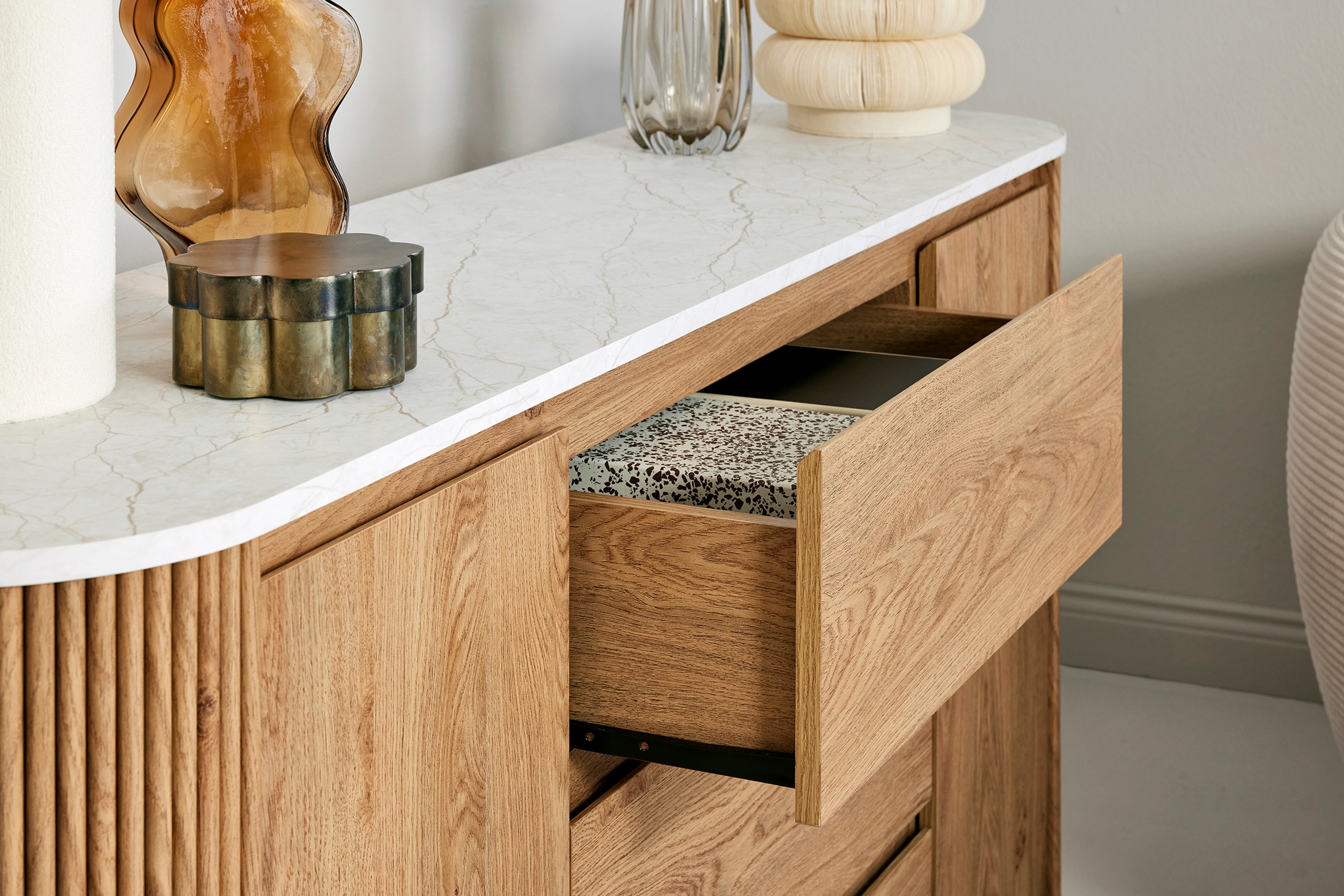 Jahnke Sideboard »GROOVE SB 160«, (1 St.), Sideboard, abgerundet, Marmor-Look, Breite ca. 159,5 cm