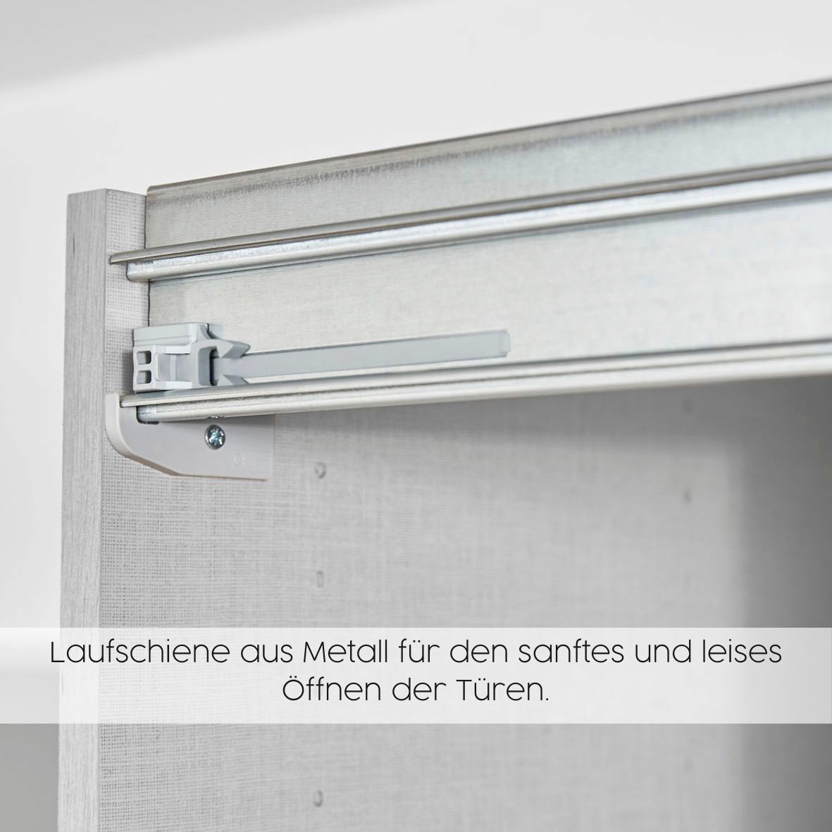 rauch Schwebetürenschrank »Kleiderschrank Schrank OTTO´S CHOICE Garderobe AGORDO«, (in zwei Griff-Farben), Top Innenausstattung, in 4 Breiten und 2 Höhen MADE IN GERMANY