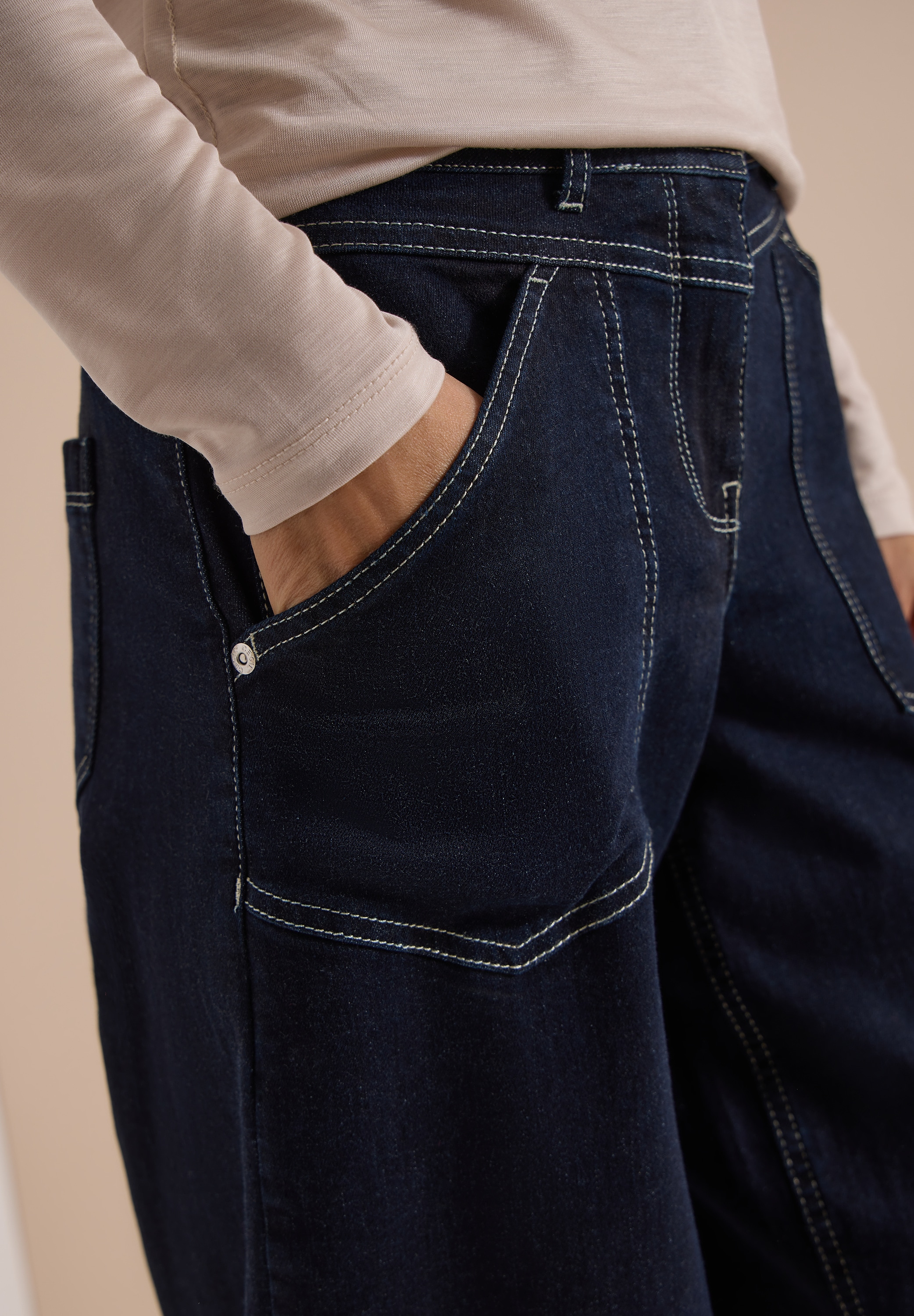 Cecil Loose-fit-Jeans »Style Scarlett« Barrel Leg, Rinsed-Optik, mit Stretchanteil