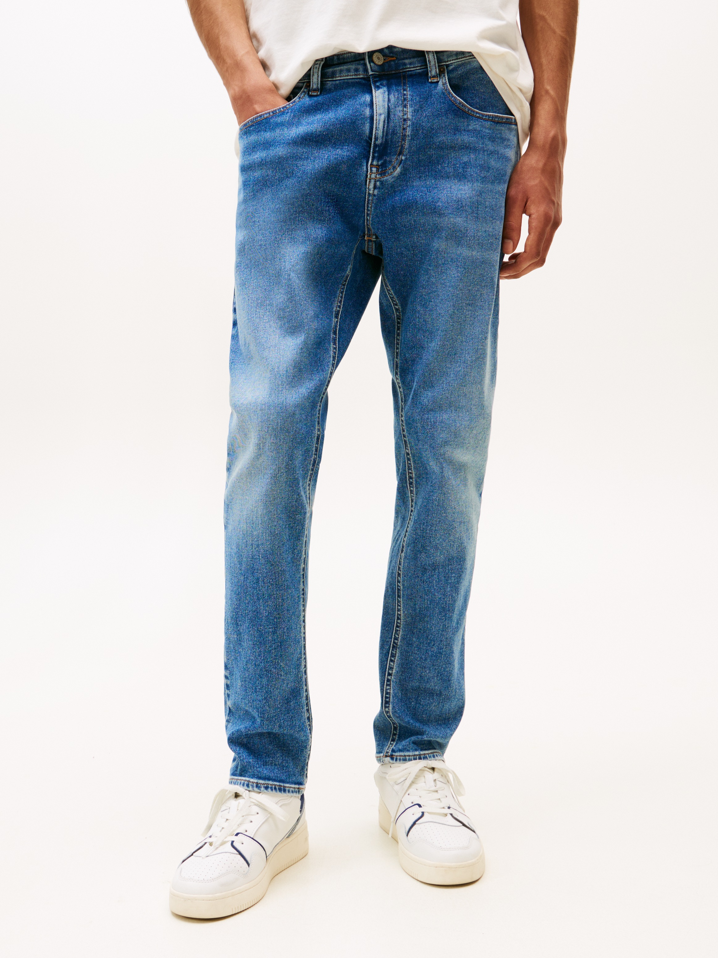 Tommy Jeans Slim-fit-Jeans "Austin Slim Tapered", zum Knöchel hin schmaler günstig online kaufen