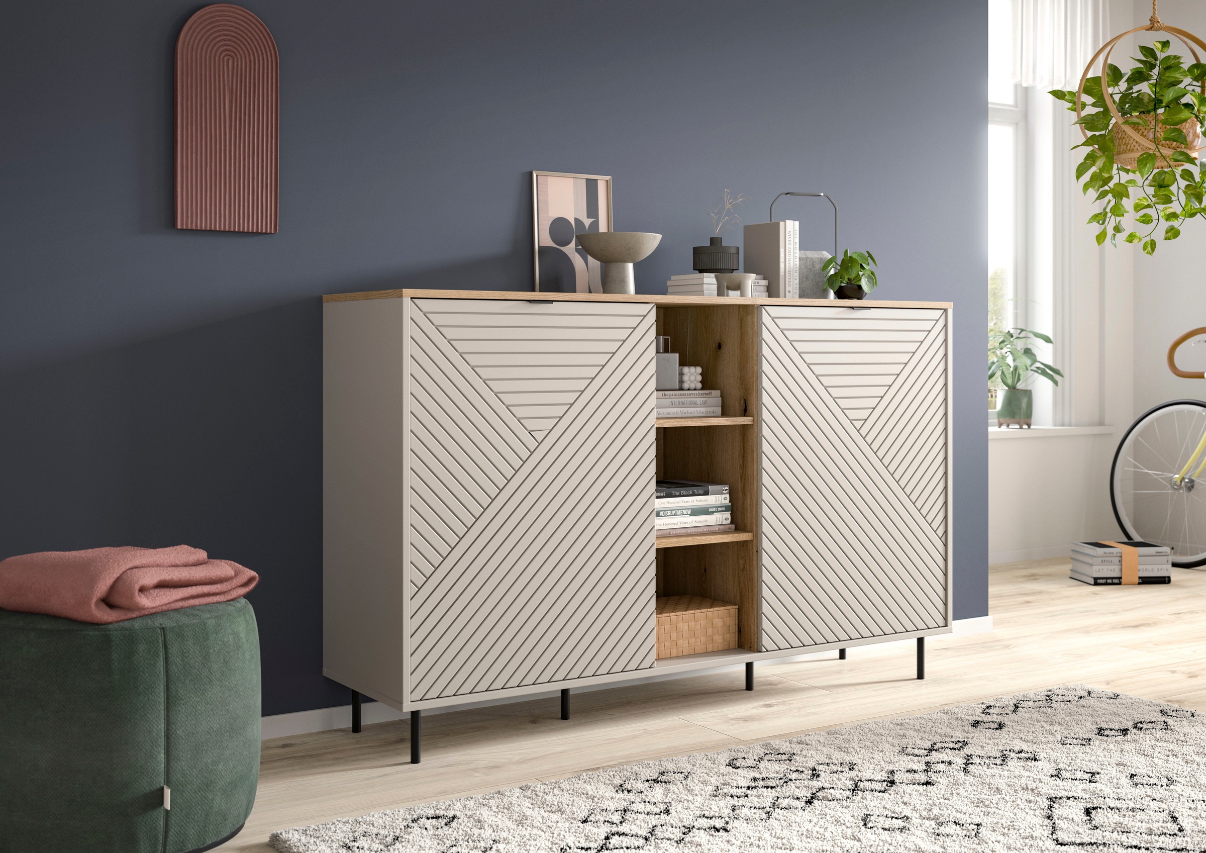 Home affaire Sideboard »RAITA, Breite 154 cm, Front mit Desgin-Fräsung, 2 Türen, viel Stauraum« moderne Farbkombi, individuell einsetzbar, Griffe & Füße aus Metall,  Kommode, Anrichte, Schrank, Highboard, TV-Board