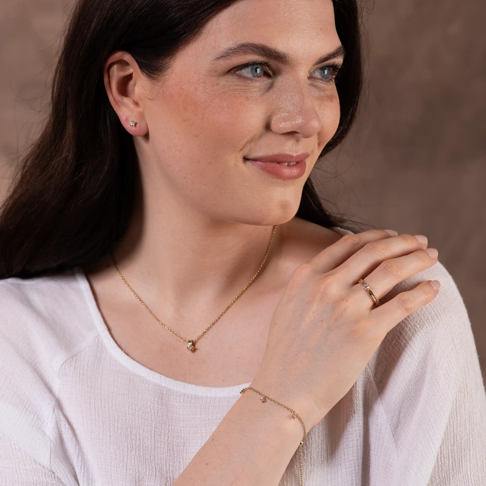 LYOMI Kette mit Anhänger »585/- Gelbgold 1 synth. Diam. 0,15 ct.«