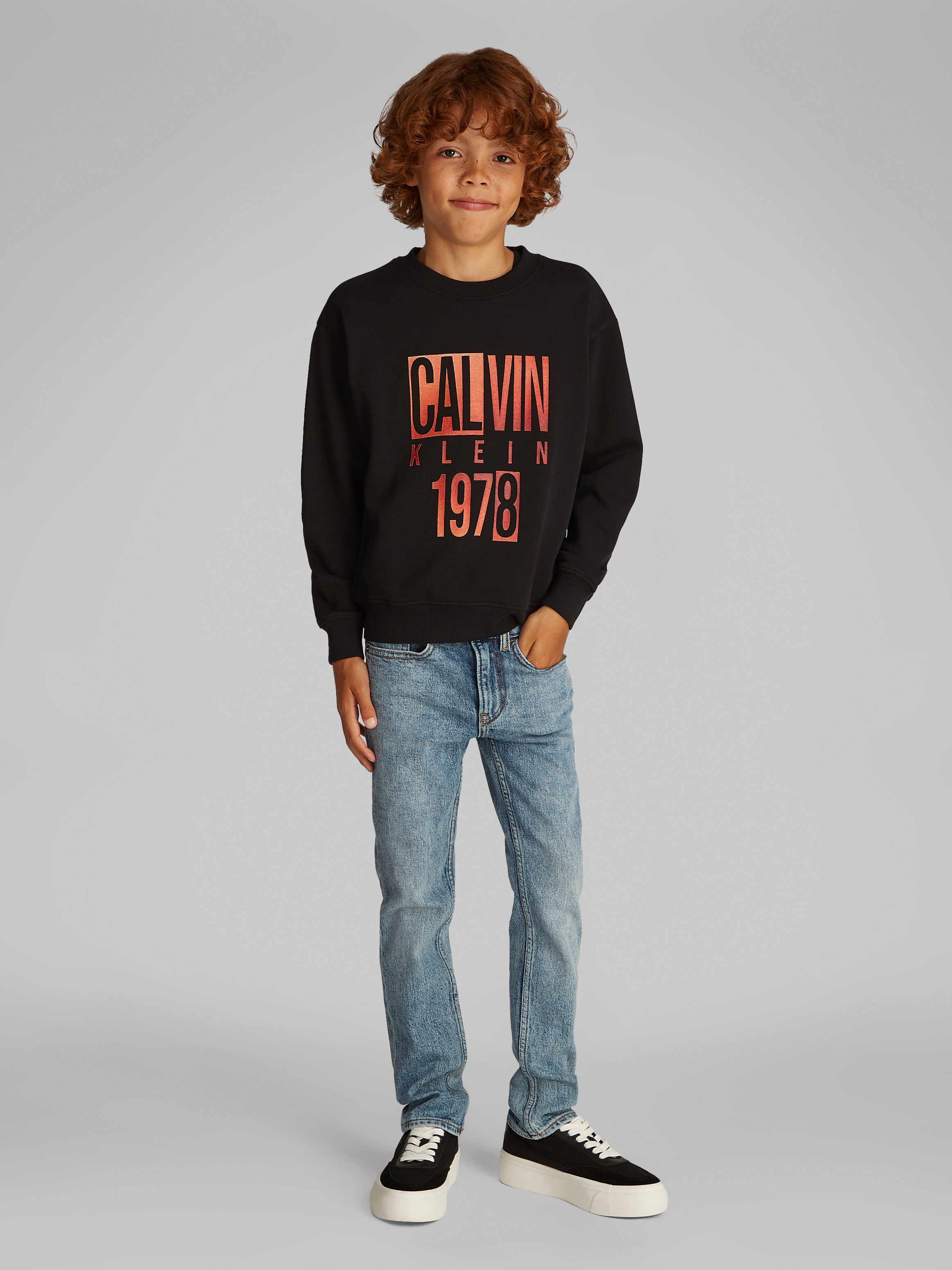 Calvin Klein Jeans Sweatshirt »GRADIENT GRAPHIC CN«, mit großem Logodruck