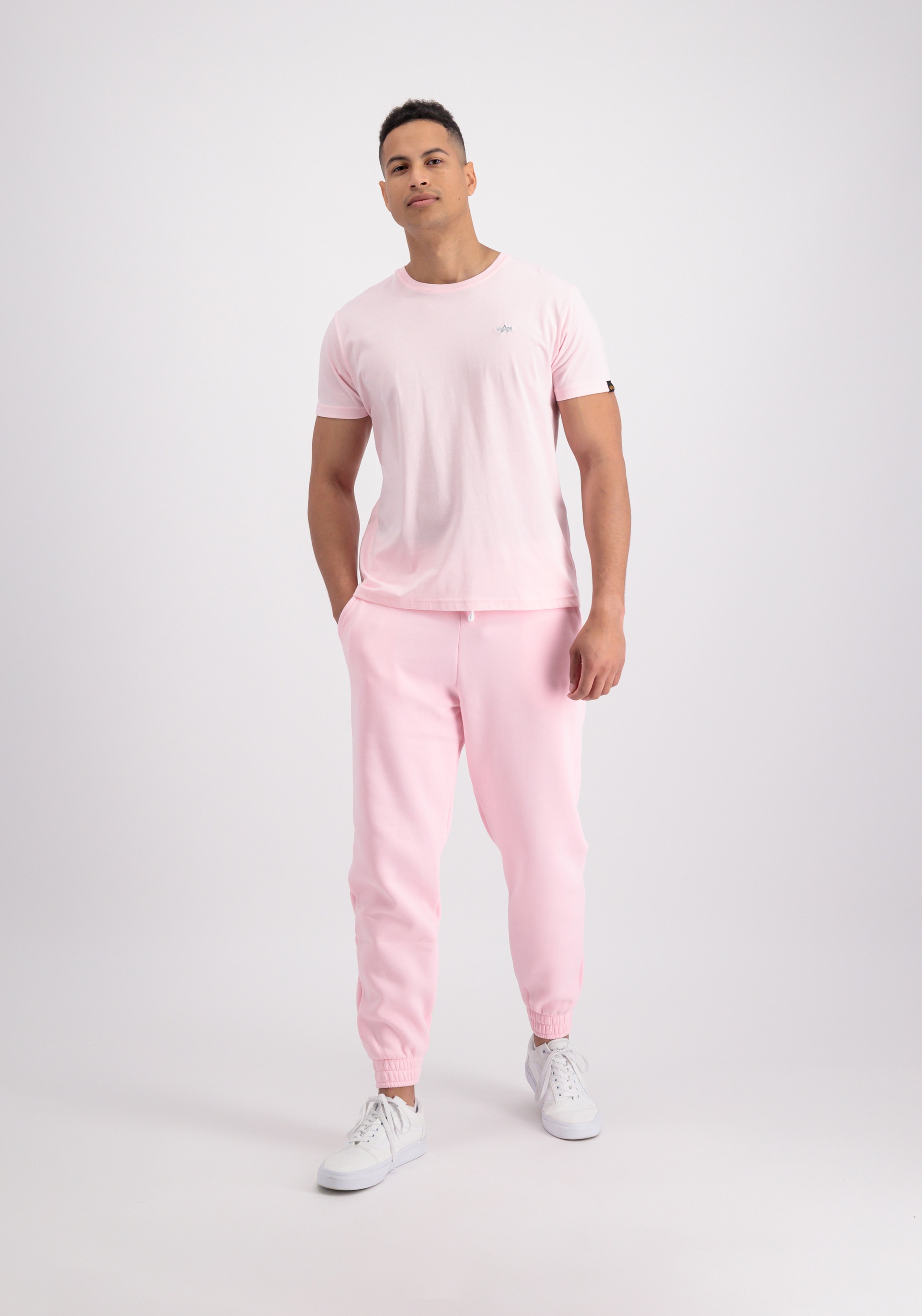 Thumbnail - Alpha Industries T-Shirt "Unisex EMB T-Shirt"