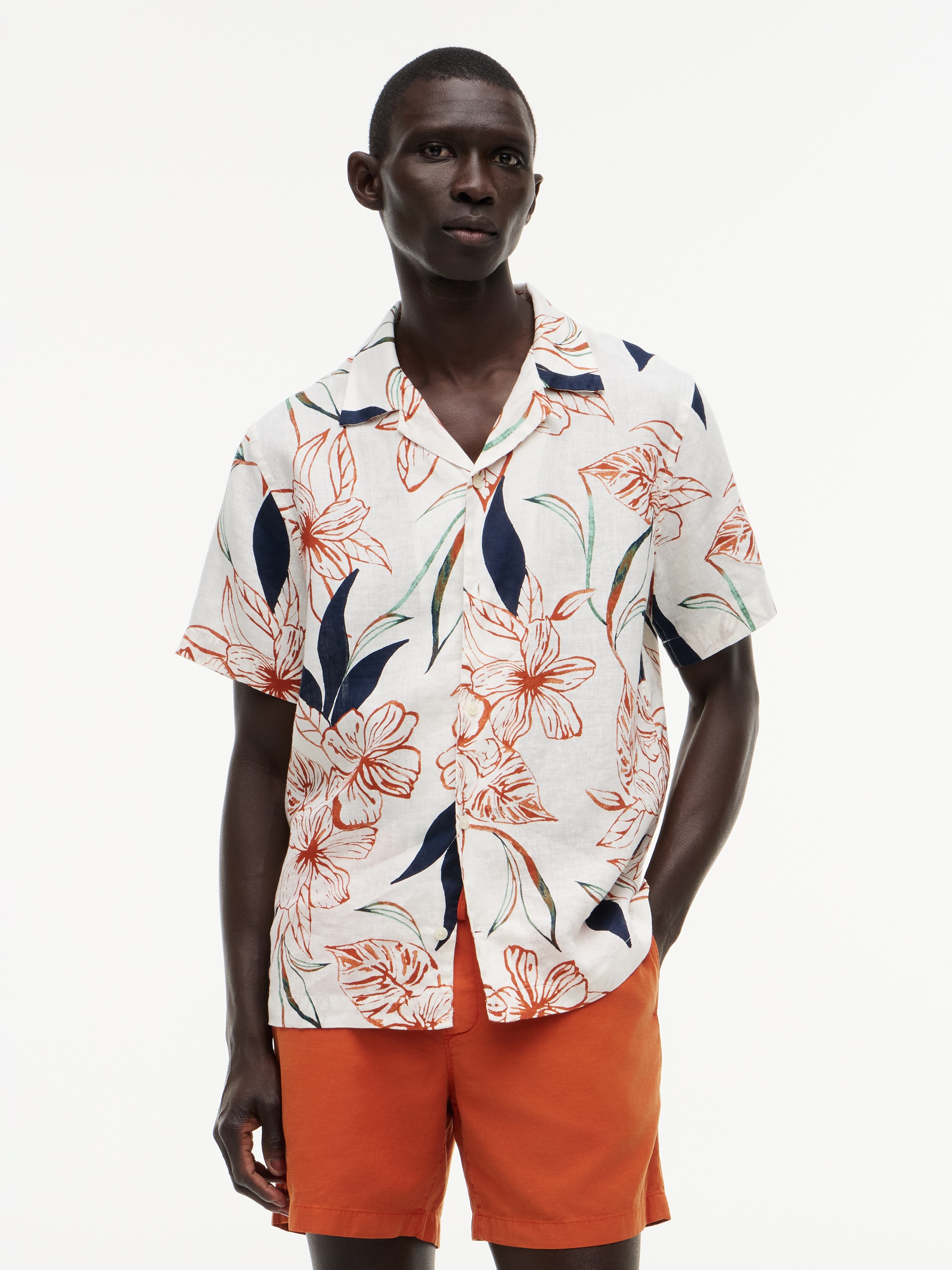 Tommy Hilfiger Kurzarmhemd »LINEN RESORT PRT SS RF SHIRT« aus Leinen mit Tropen-Print