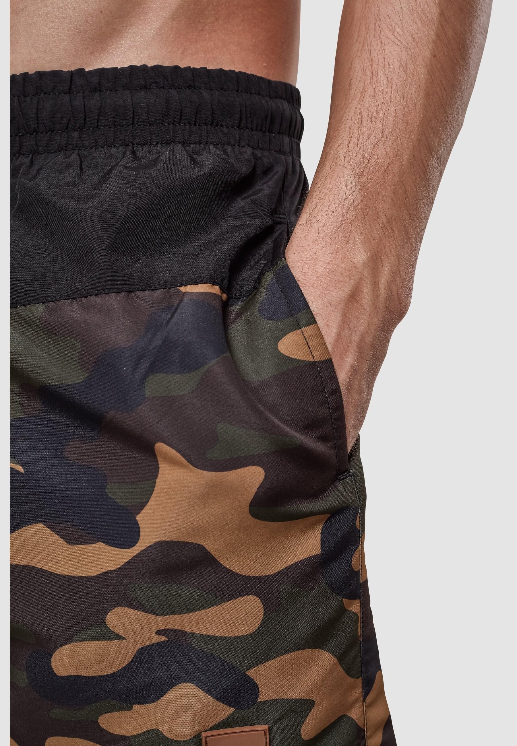 URBAN CLASSICS Badeshorts »Urban Classics Herren Block Swim Shorts«