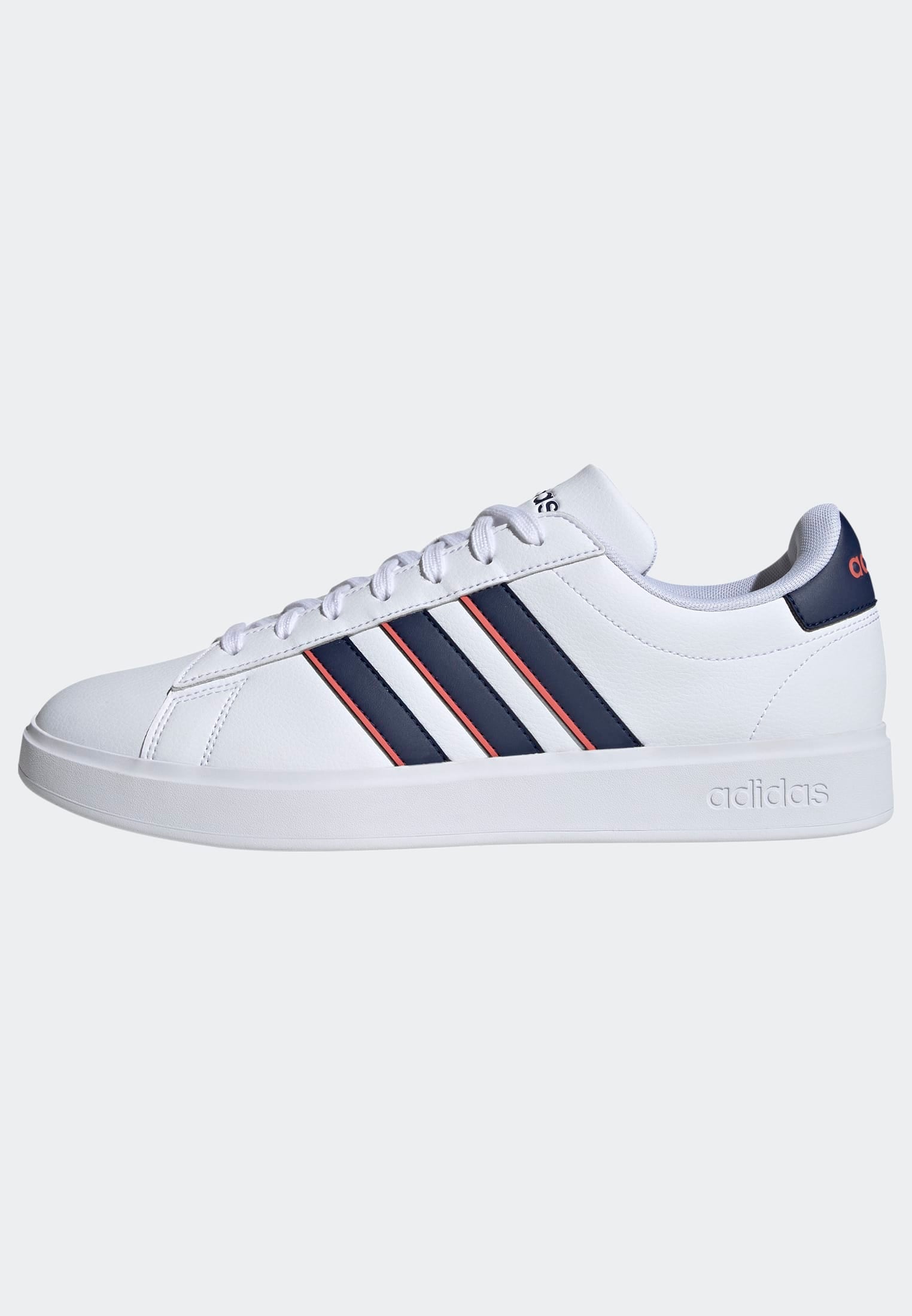 adidas Sportswear Sneaker »GRAND COURT CLOUDFOAM COMFORT«, Design auf den Spuren des adidas Superstar