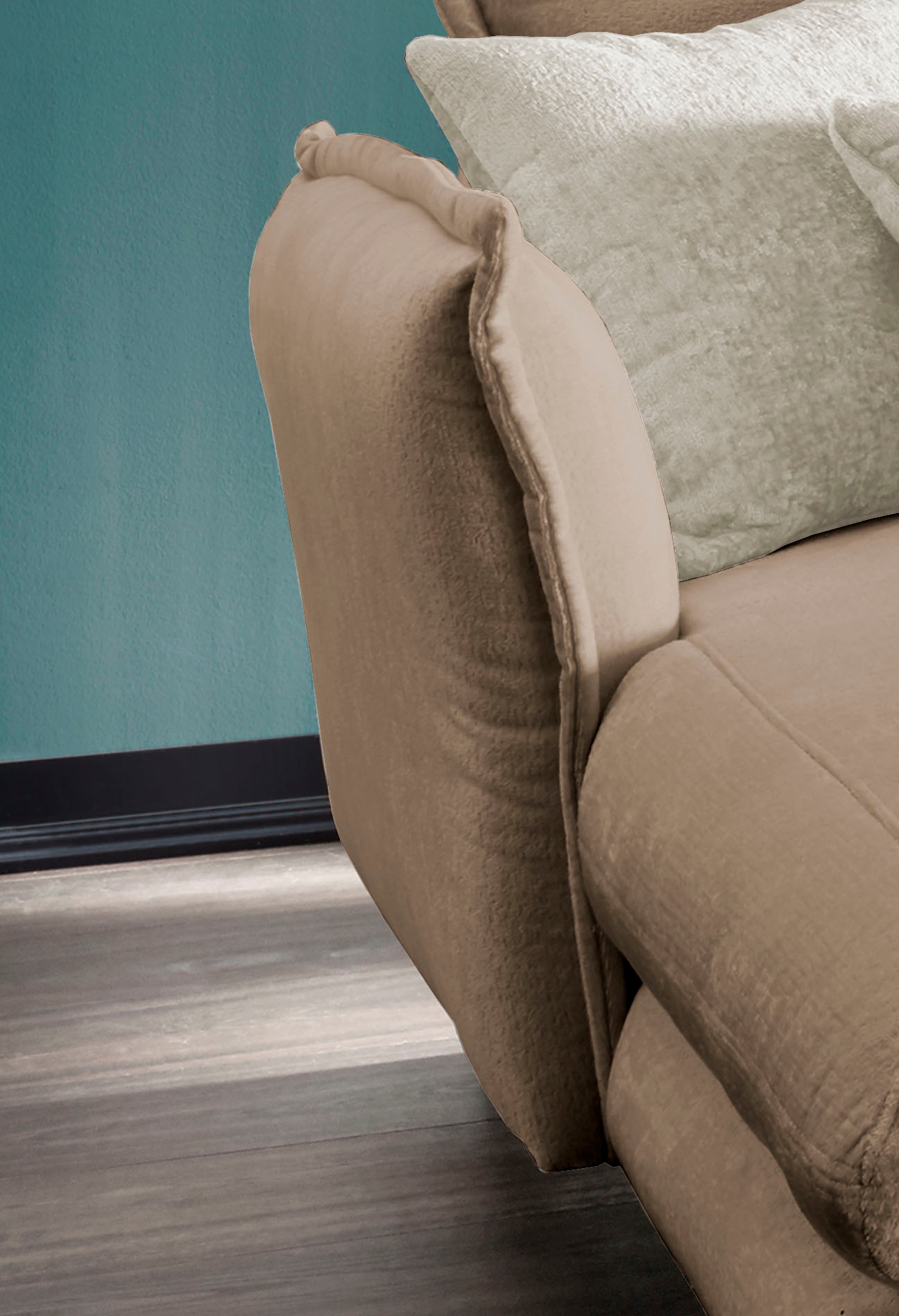 INOSIGN Ecksofa »Lazio modern und bequem, schmale Armlehnen, tolle Detailverarbeitung«, zwei verschiedene Fußfarben wählbar