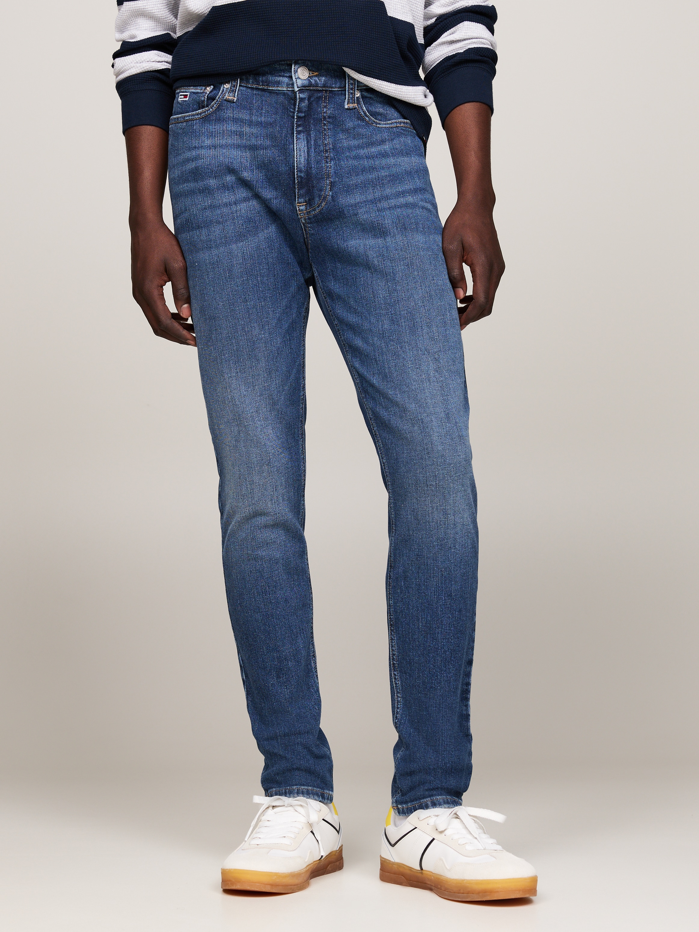 Tommy Jeans Skinny-fit-Jeans »SIMON SKNY«, mit Logoprägung