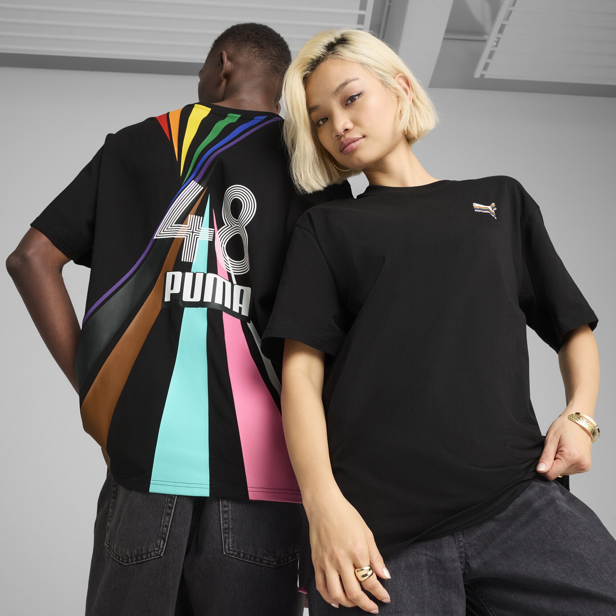 PUMA T-Shirt »EQUAL LOVE CONFEDERATION Relaxed Graphic T-Shirt Erwachsene«