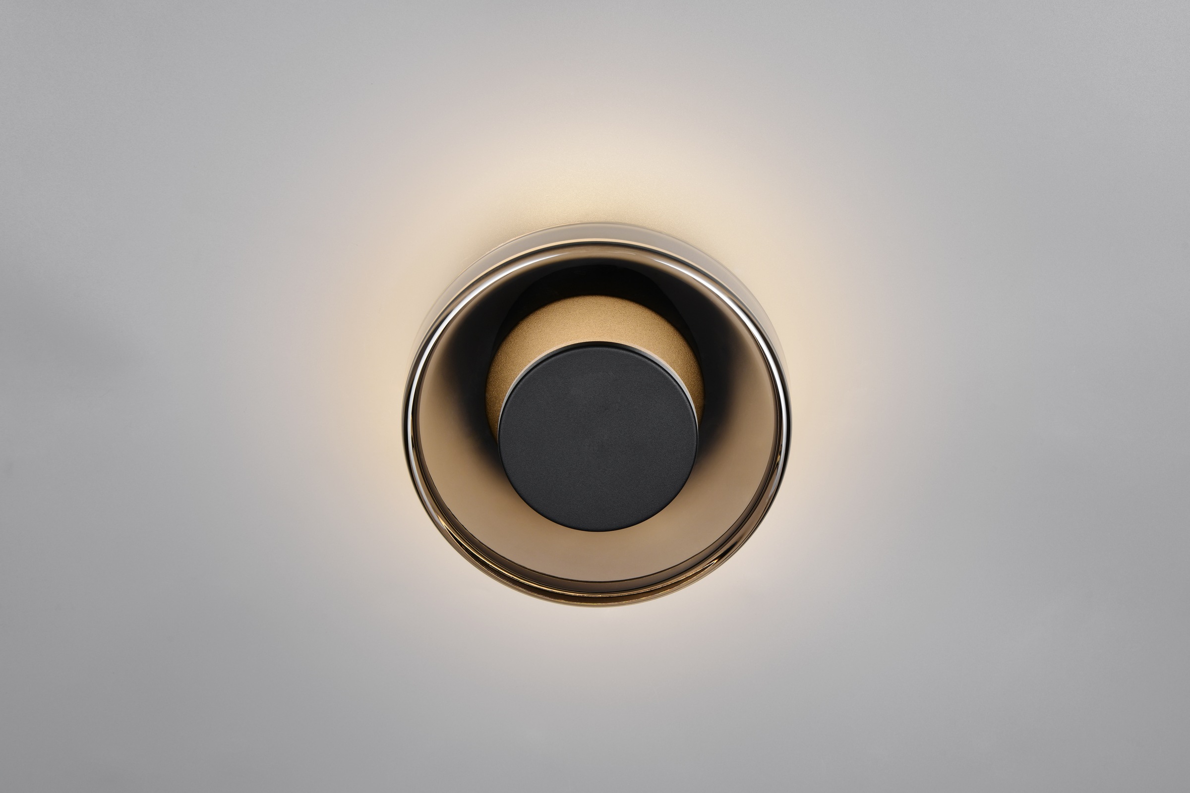 TRIO Leuchten LED Wandleuchte »CELESTE, LED Wandlampe aus Metall Glas und Holz Ø 22cm, 10W 1100 Lumen«, 1 flammig, Leuchtmittel LED-Board | LED fest integriert, 3-Stufen dimmbar über Wandschalter, elegante moderne Wandlampe Flur