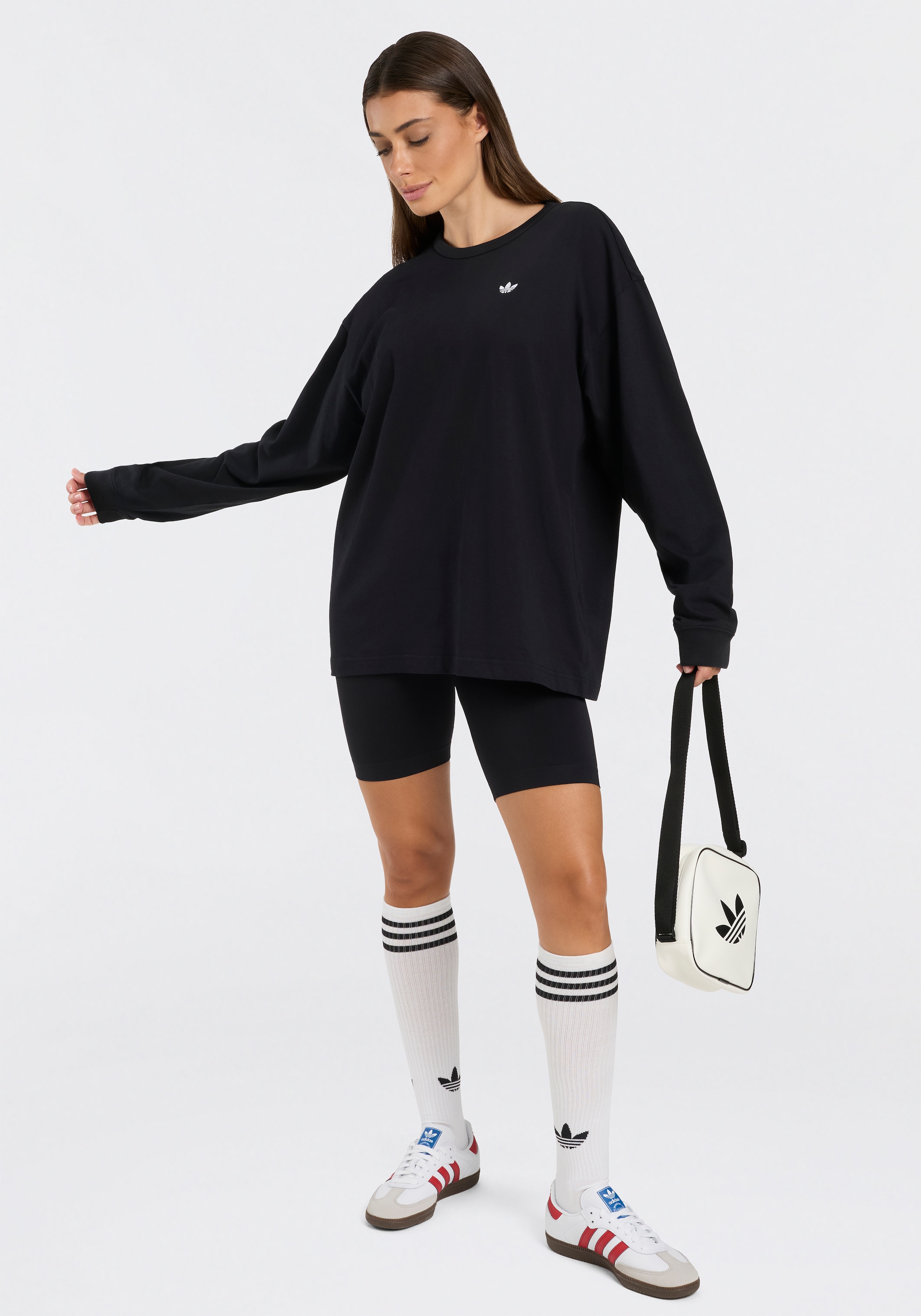 adidas Originals Langarmshirt »ESSENTIALS OVERSIZE LONGSLEEVE«