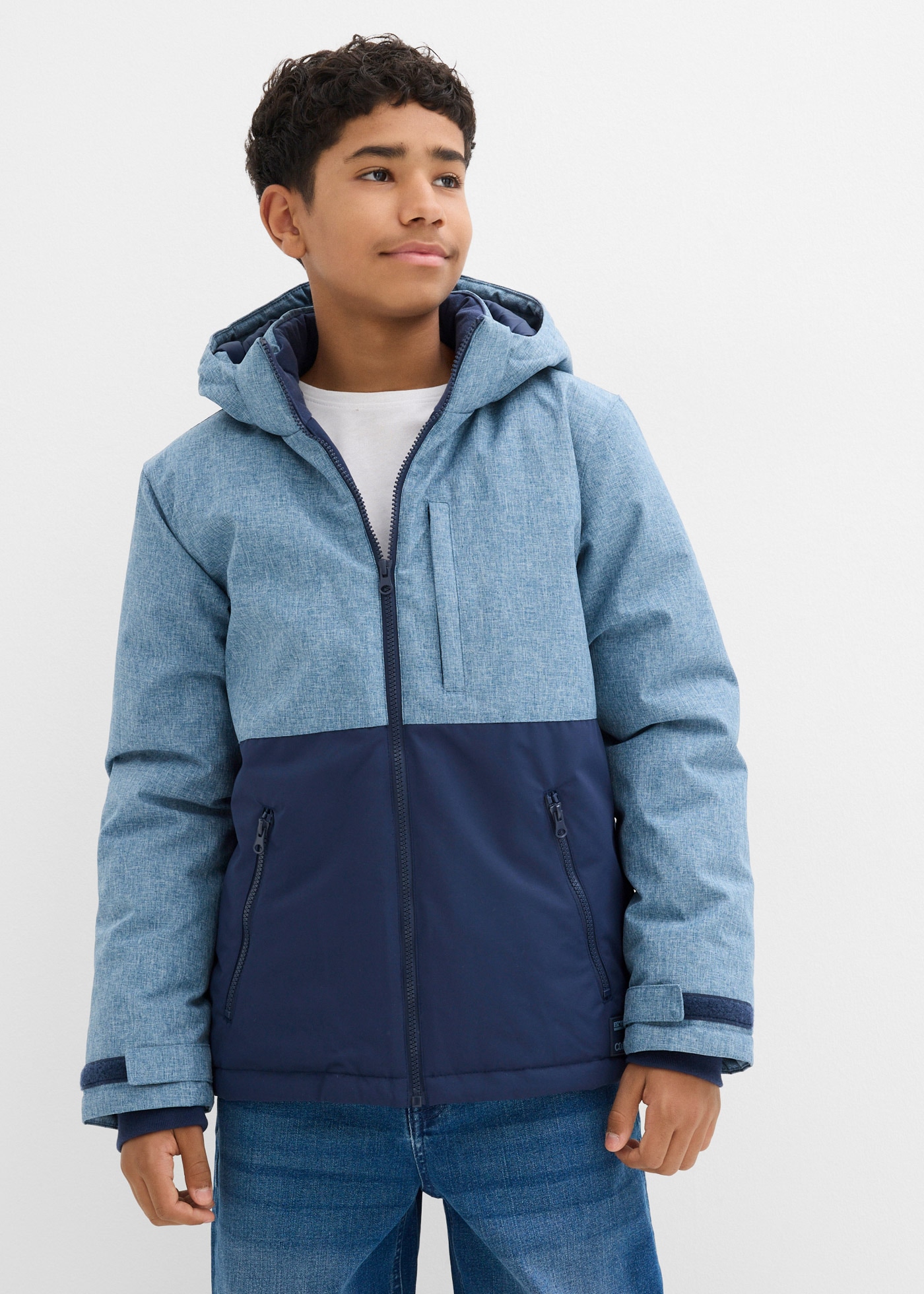 bonprix mit Kapuze im Colourblocking-Design, mit wattierter Kapuze, windabweisend